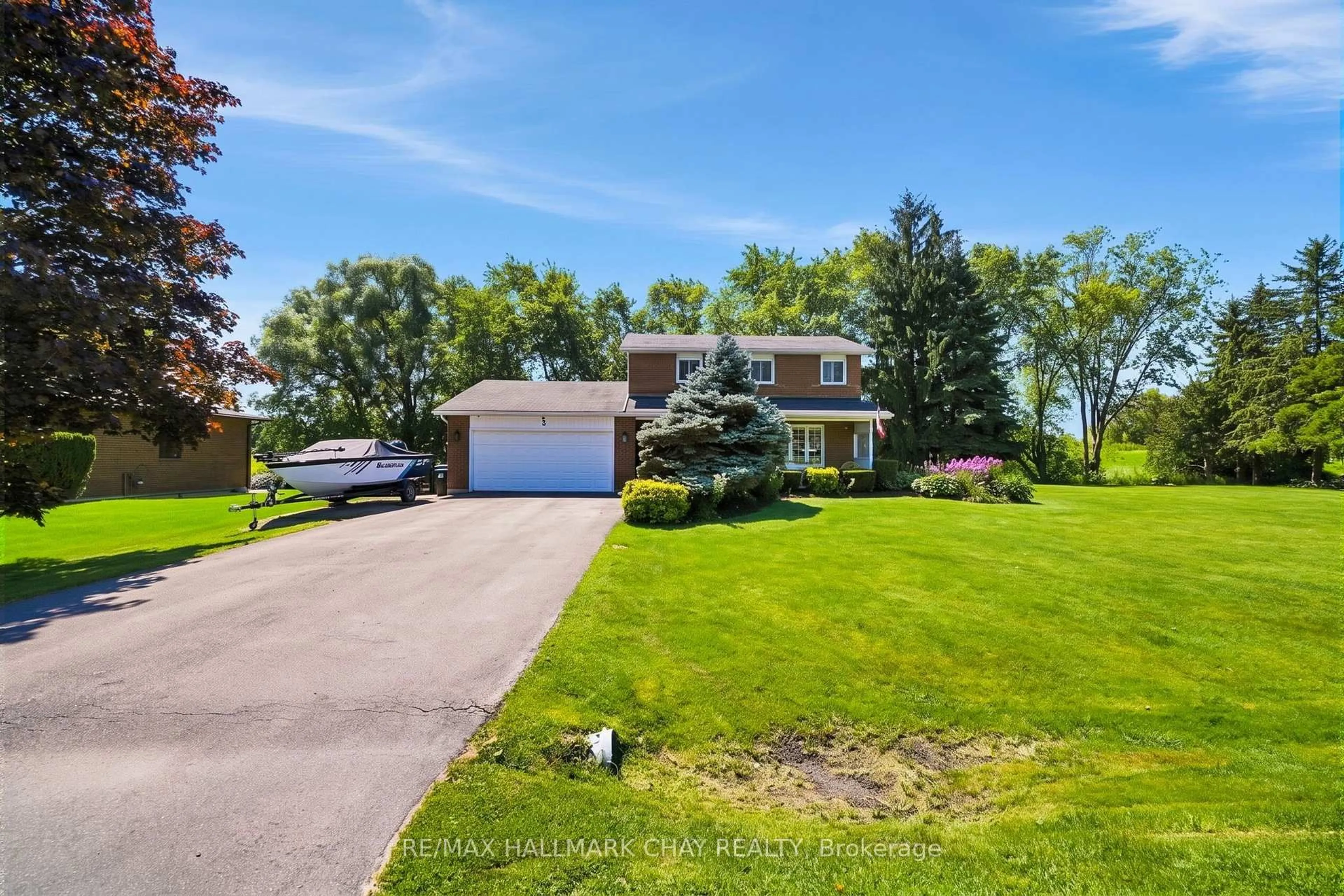 A pic from outside/outdoor area/front of a property/back of a property/a pic from drone, water/lake/river/ocean view for 3 John St, Adjala-Tosorontio Ontario L0G 1L0