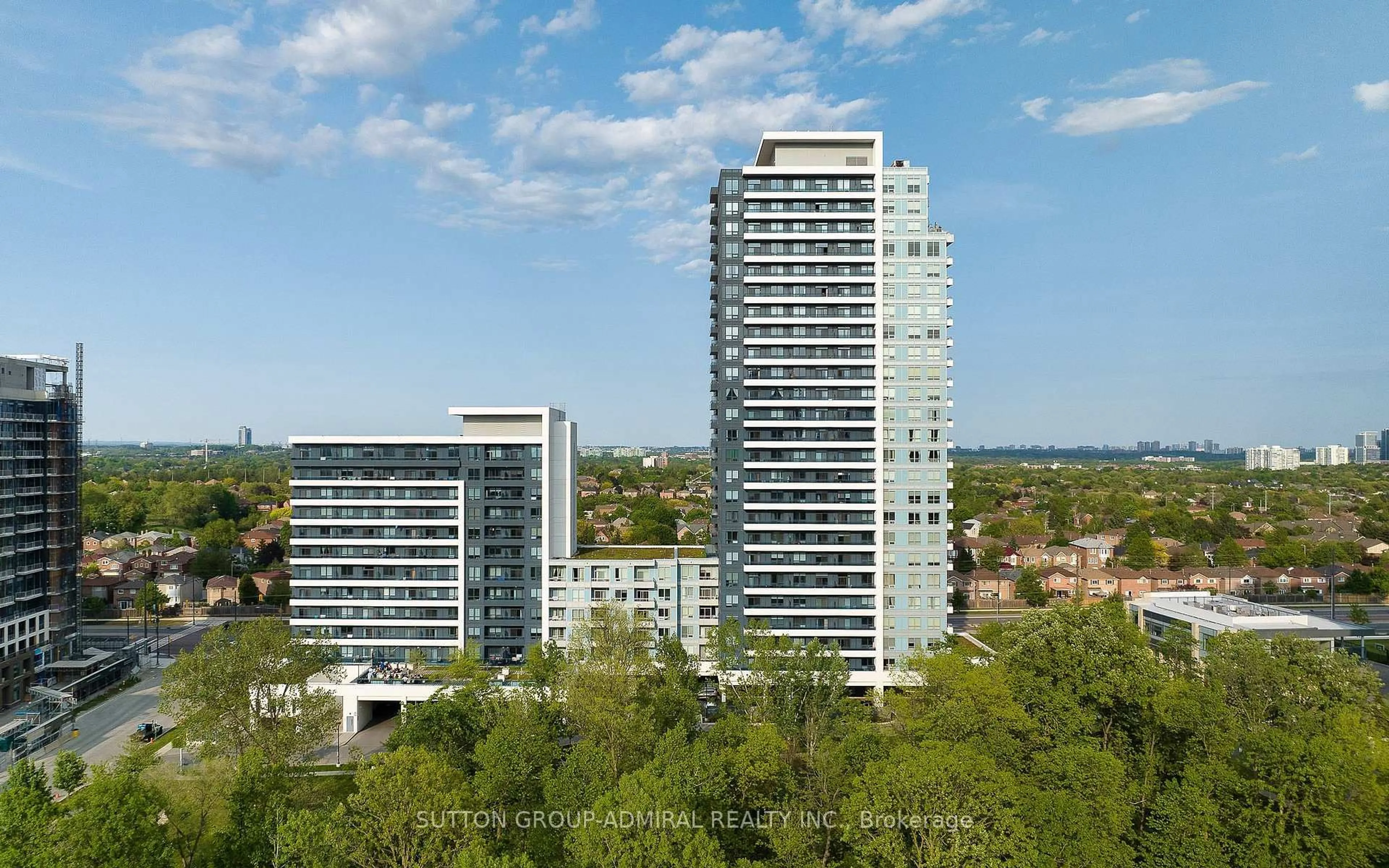 A pic from outside/outdoor area/front of a property/back of a property/a pic from drone, city buildings view from balcony for 7900 Bathurst St #331, Vaughan Ontario L4J 0J9