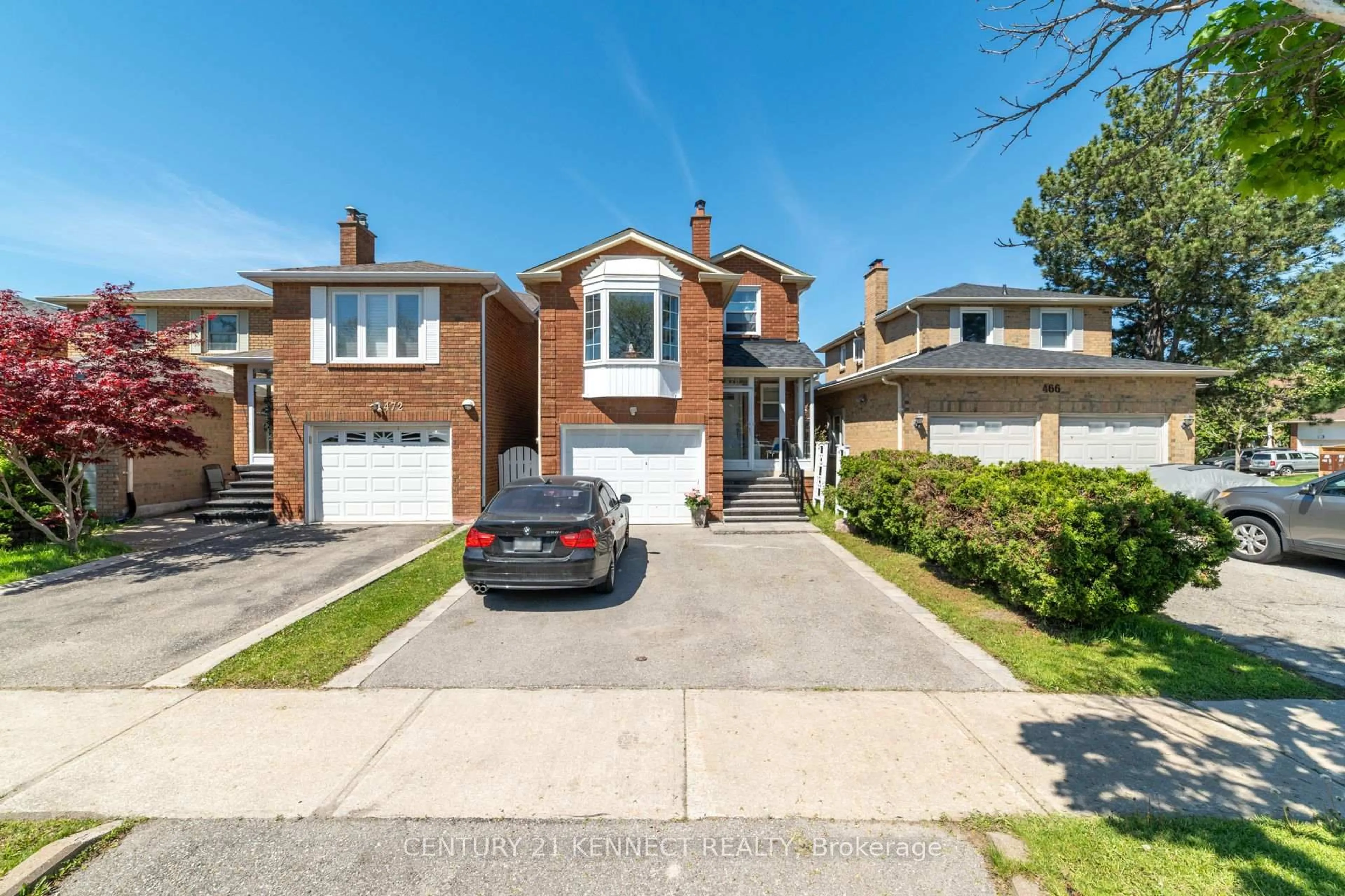 Home with brick exterior material, street for 470 Brownridge Dr, Vaughan Ontario L4J 5Z9
