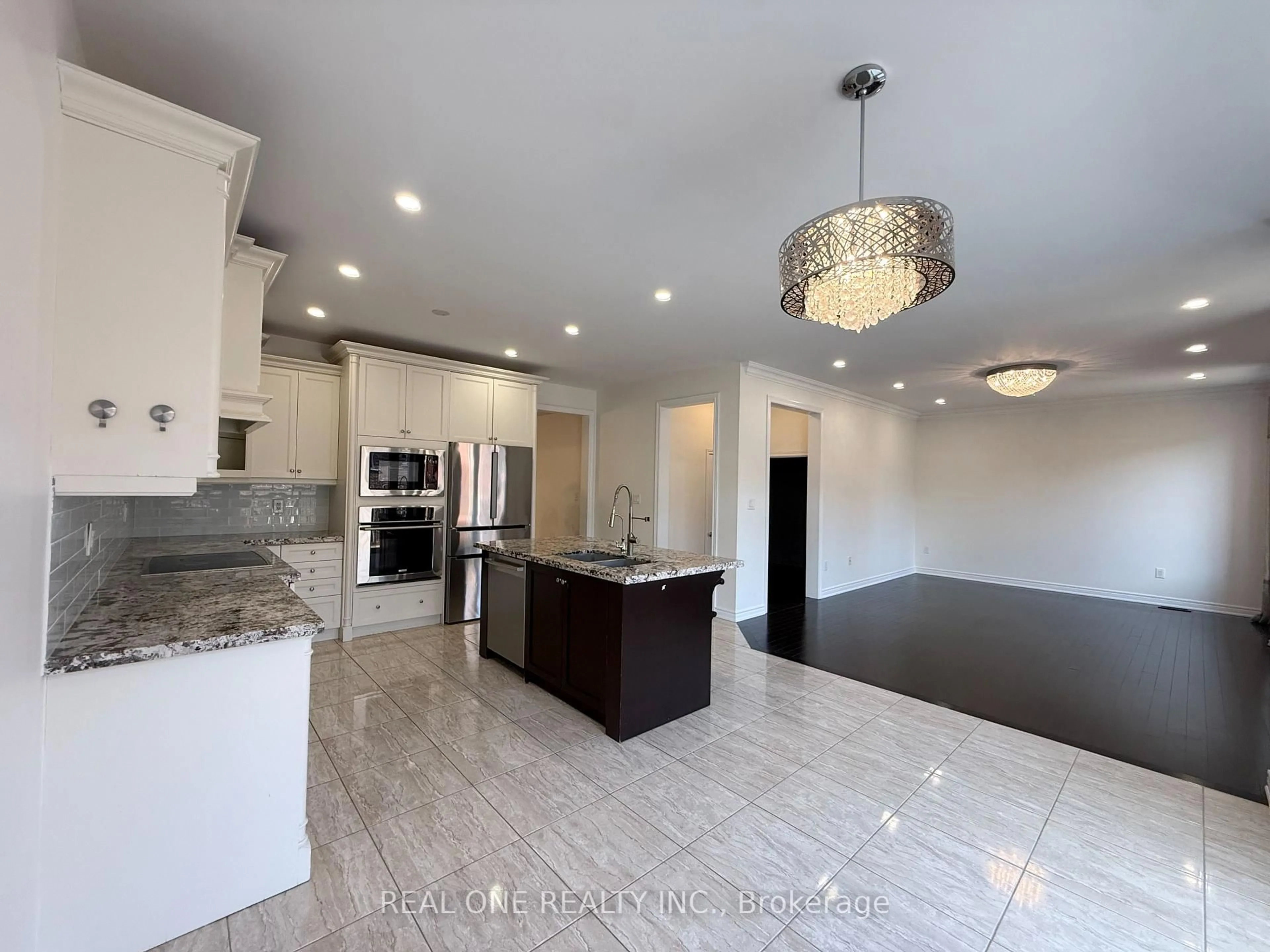Open concept kitchen, ceramic/tile floor for 57 Busch Ave, Markham Ontario L6C 0V4