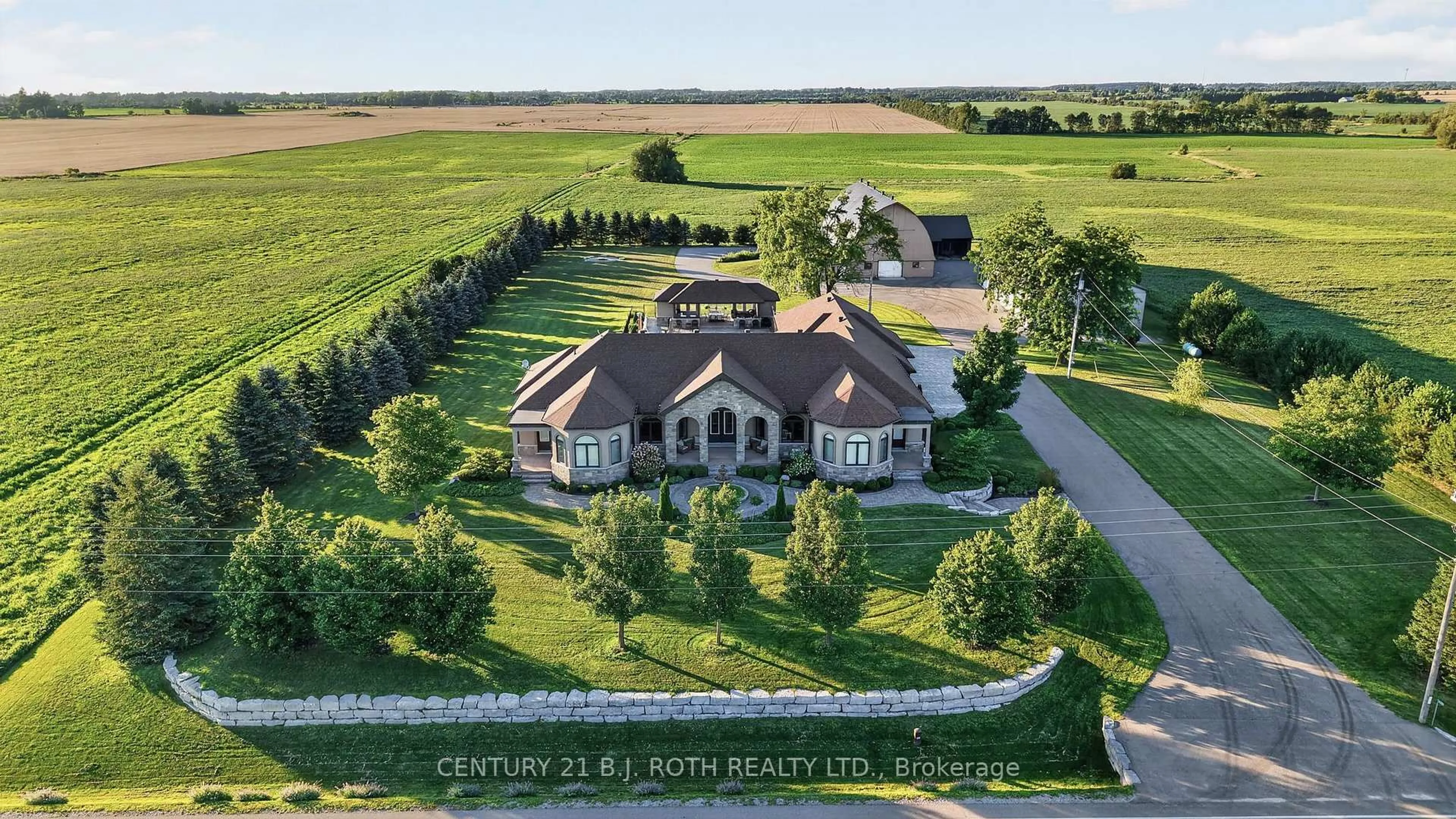 A pic from outside/outdoor area/front of a property/back of a property/a pic from drone, unknown for 4688 5th Sdrd, Essa Ontario L0L 1L0