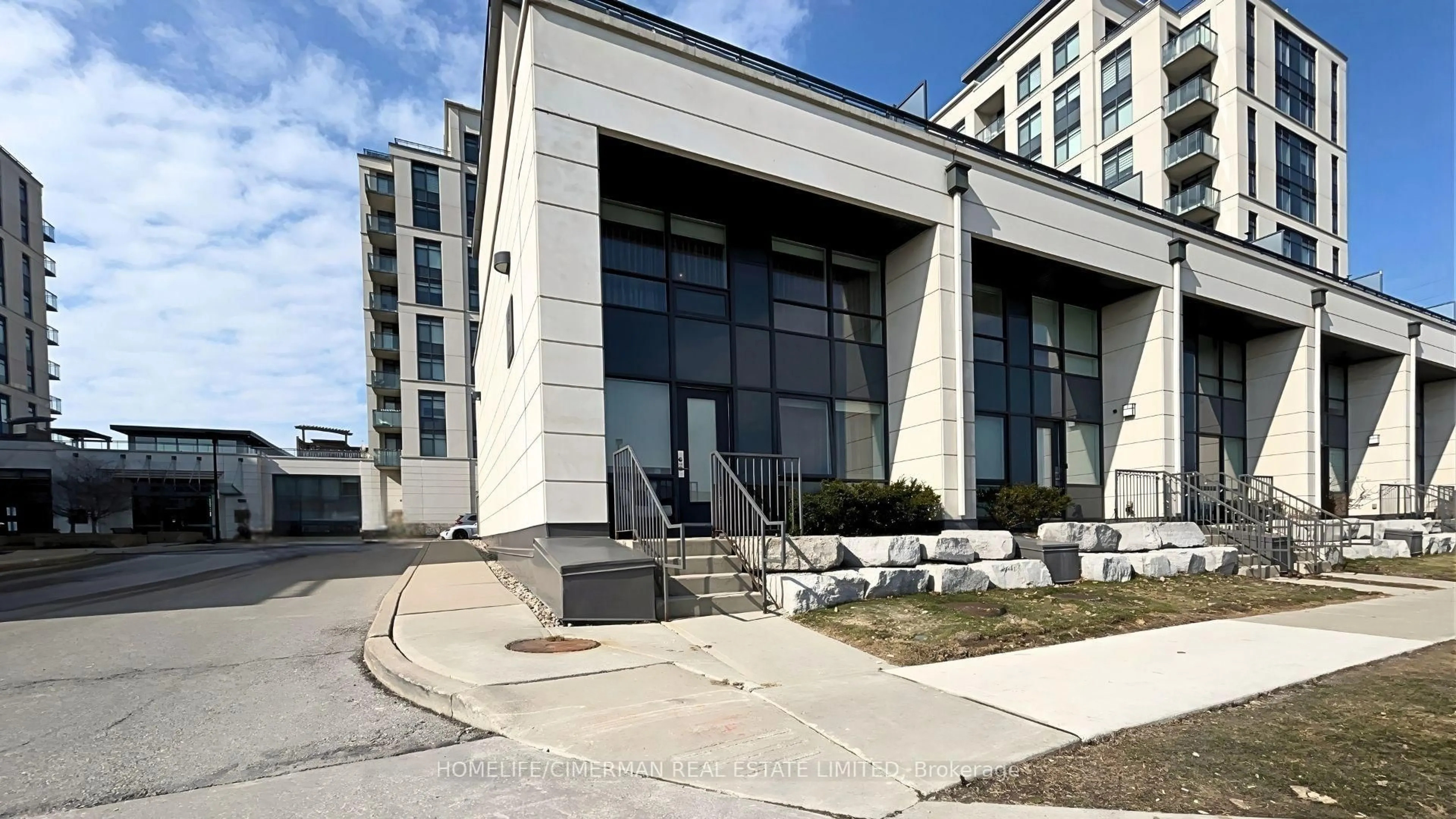 Unknown for 12 Woodstream Blvd #118, Vaughan Ontario L4L 8C3