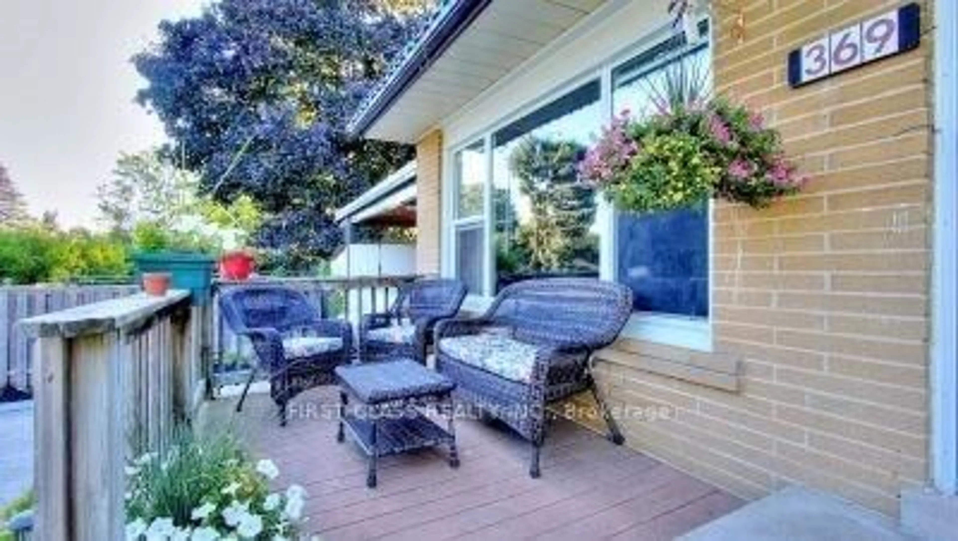 Patio, unknown for 369 Paliser Cres, Richmond Hill Ontario L4C 1S1