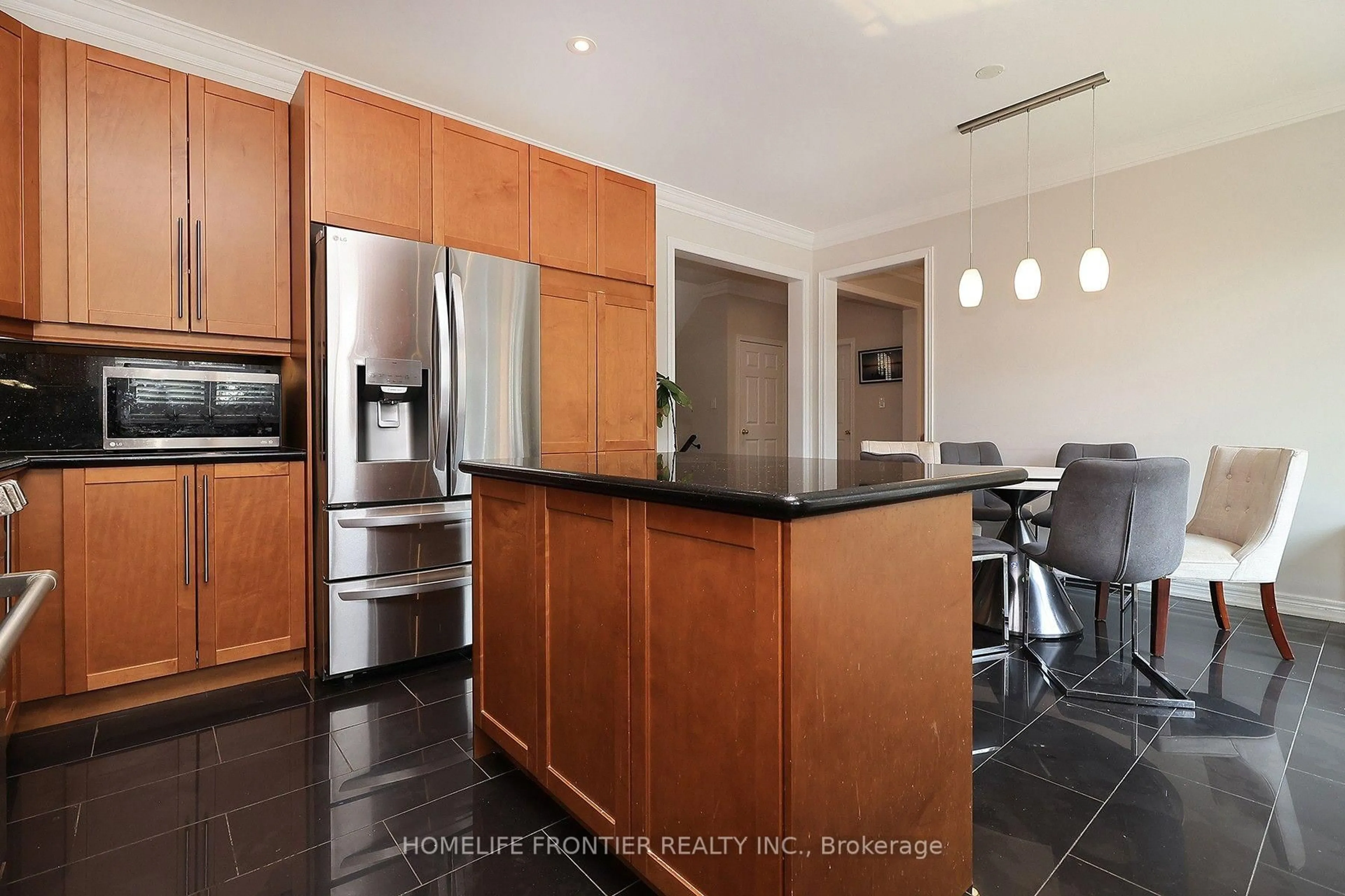 Contemporary kitchen, ceramic/tile floor for 56 Twin Hills Cres, Vaughan Ontario L4H 0G7