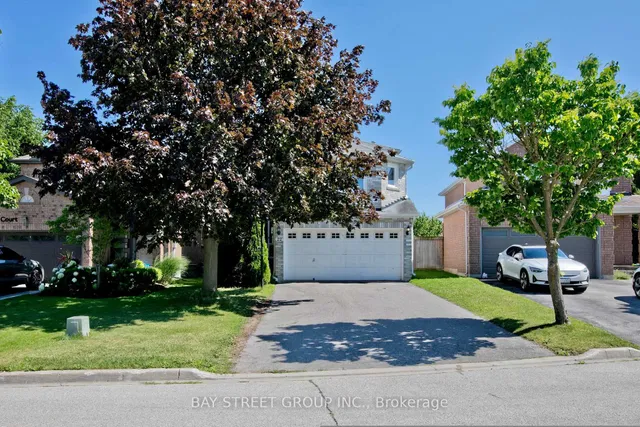 22 Taos Crt, Richmond Hill 3