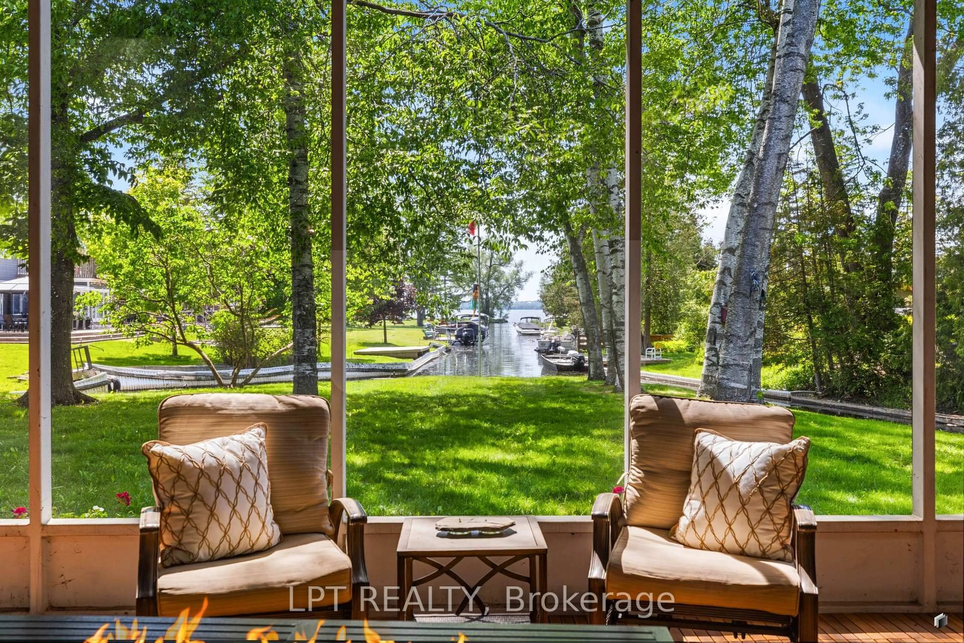 Patio, water/lake/river/ocean view for 204 The Queensway, Georgina Ontario L4P 2A6