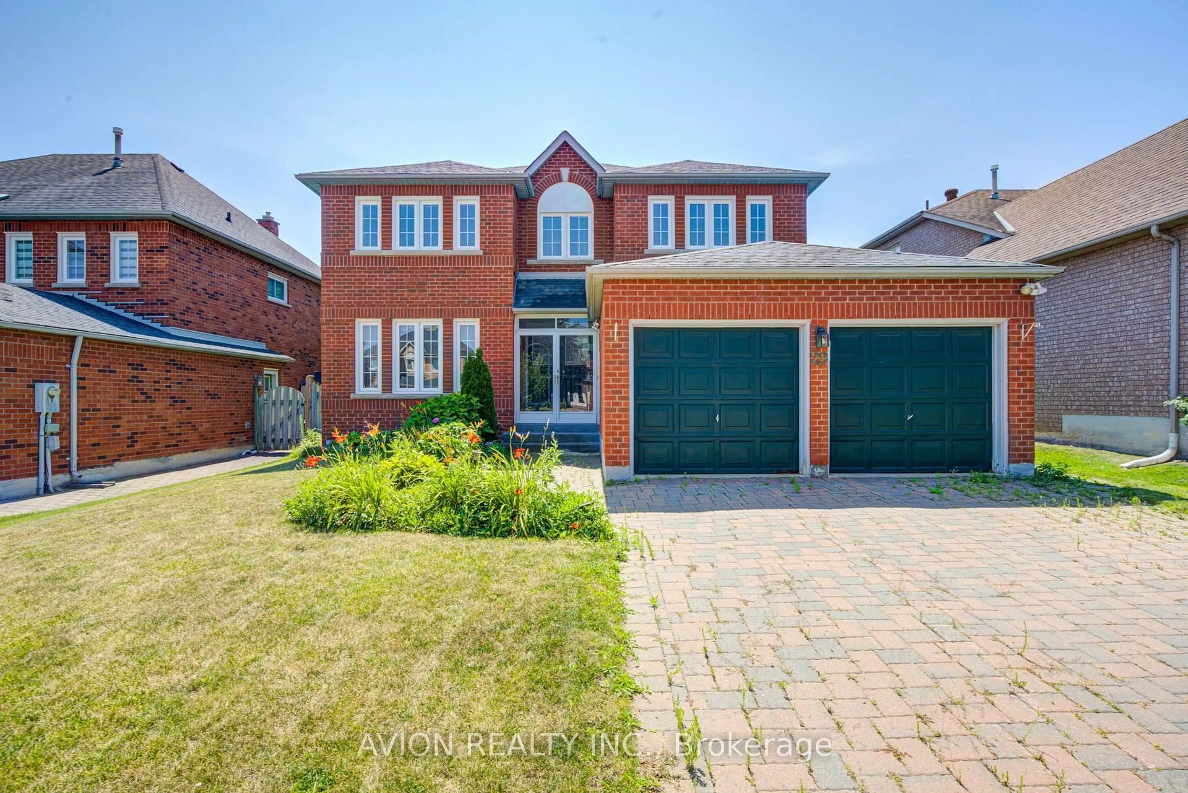 Home with brick exterior material, street for 29 Charrington Cres, Markham Ontario L3R 0R2