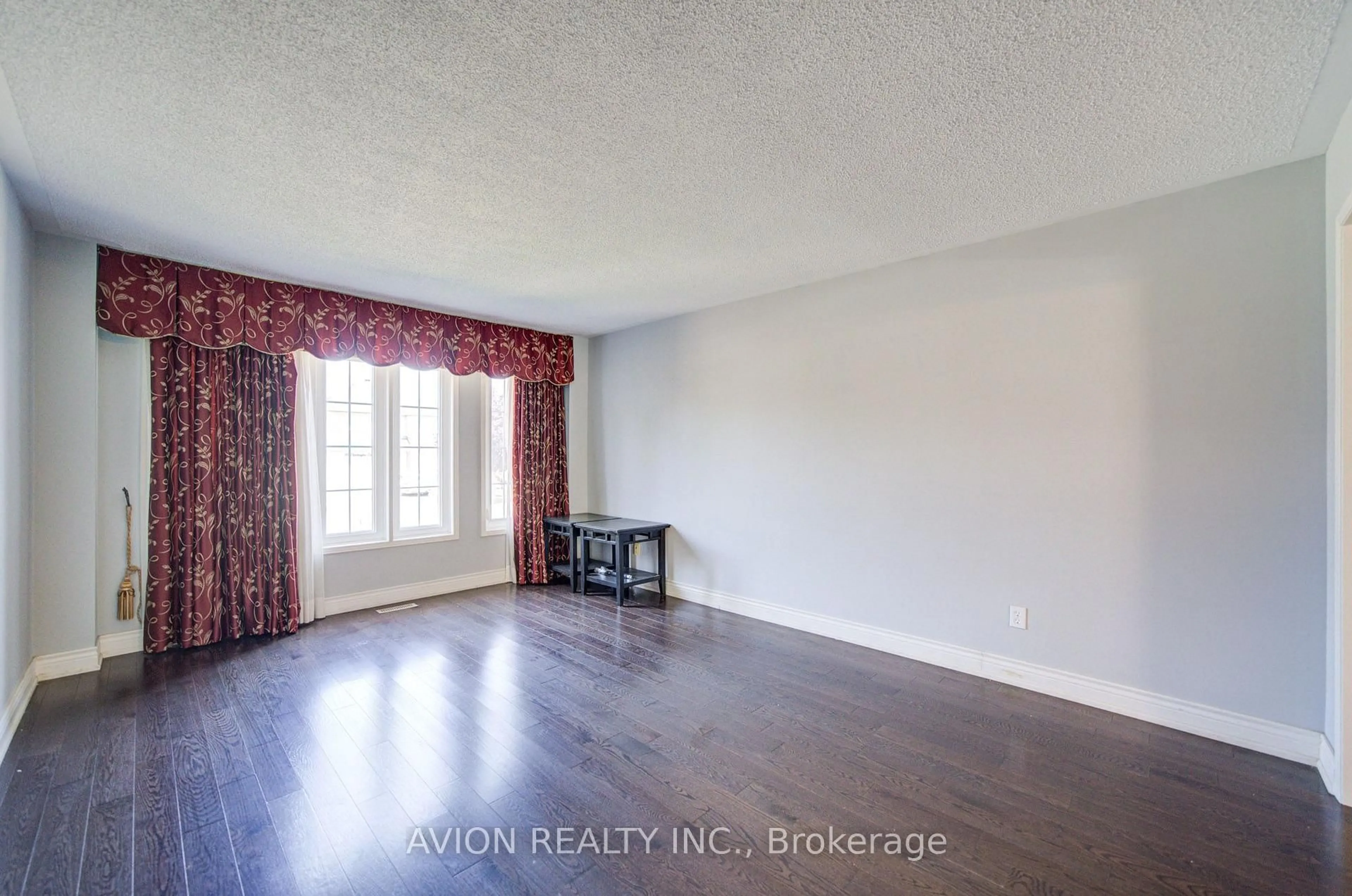 A pic of a room for 29 Charrington Cres, Markham Ontario L3R 0R2