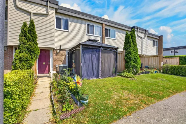 74 Springfair Ave #165, Aurora 3