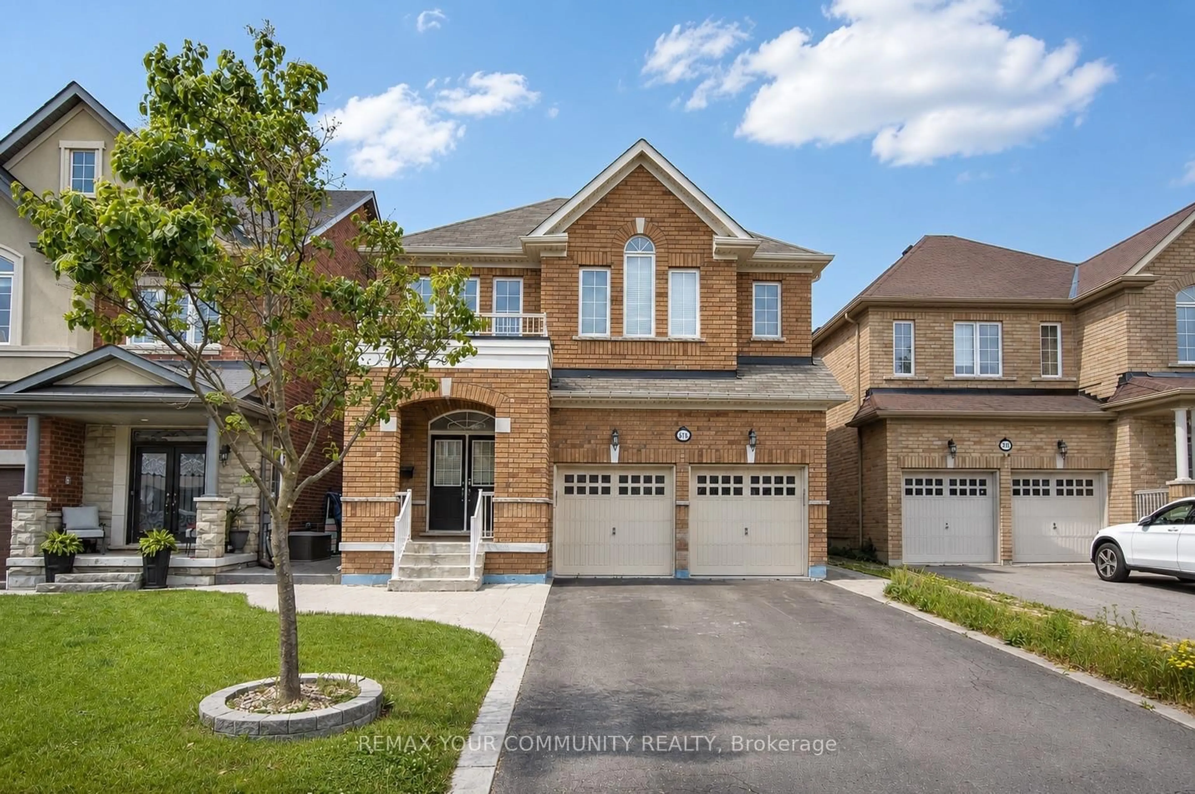 Home with brick exterior material, street for 378 Lauderdale Dr, Vaughan Ontario L6A 4K9
