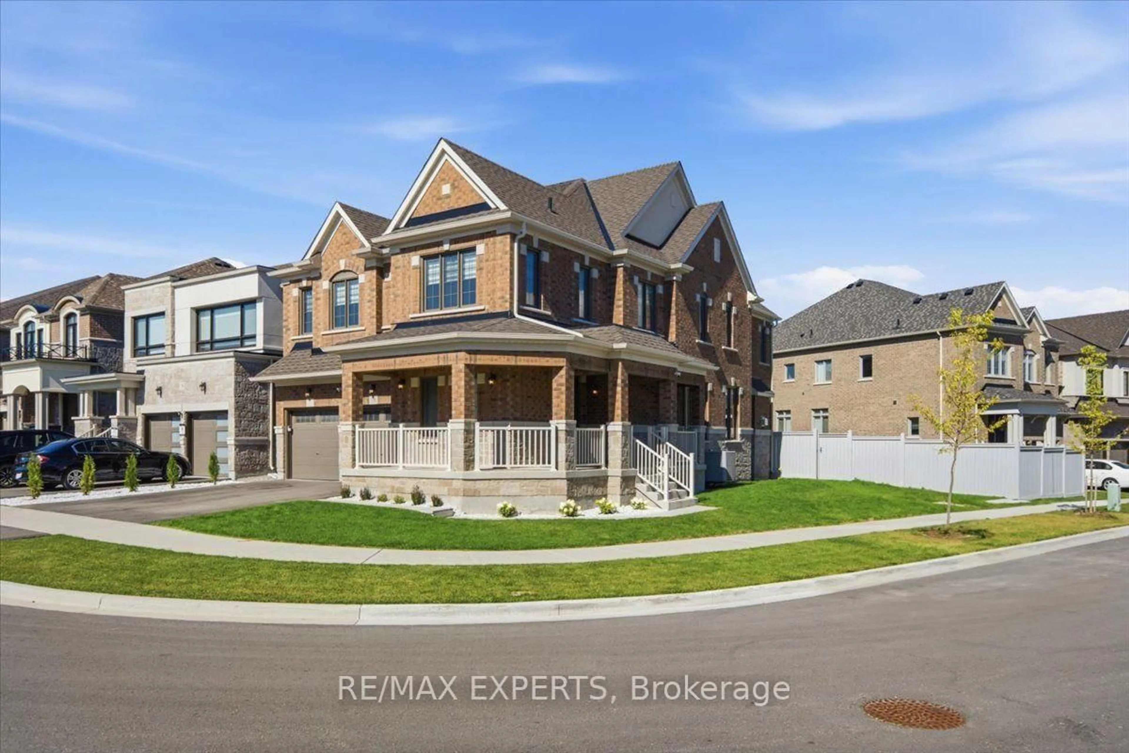 Home with brick exterior material, street for 70 Culbert Rd, Bradford West Gwillimbury Ontario L3Z 4P5
