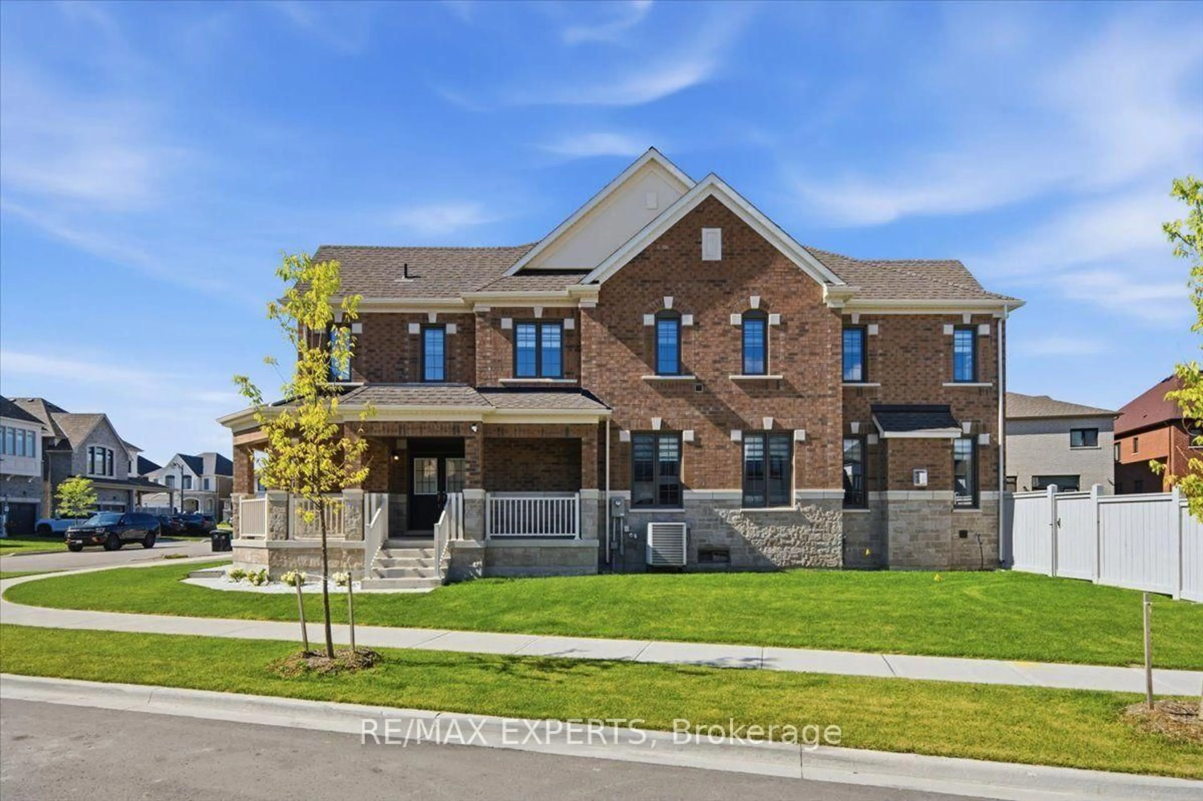 Home with brick exterior material, street for 70 Culbert Rd, Bradford West Gwillimbury Ontario L3Z 4P5
