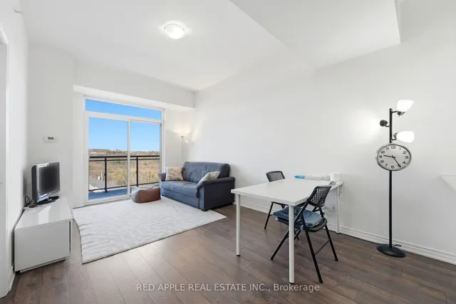 11611 Yonge St #719, Richmond Hill 4