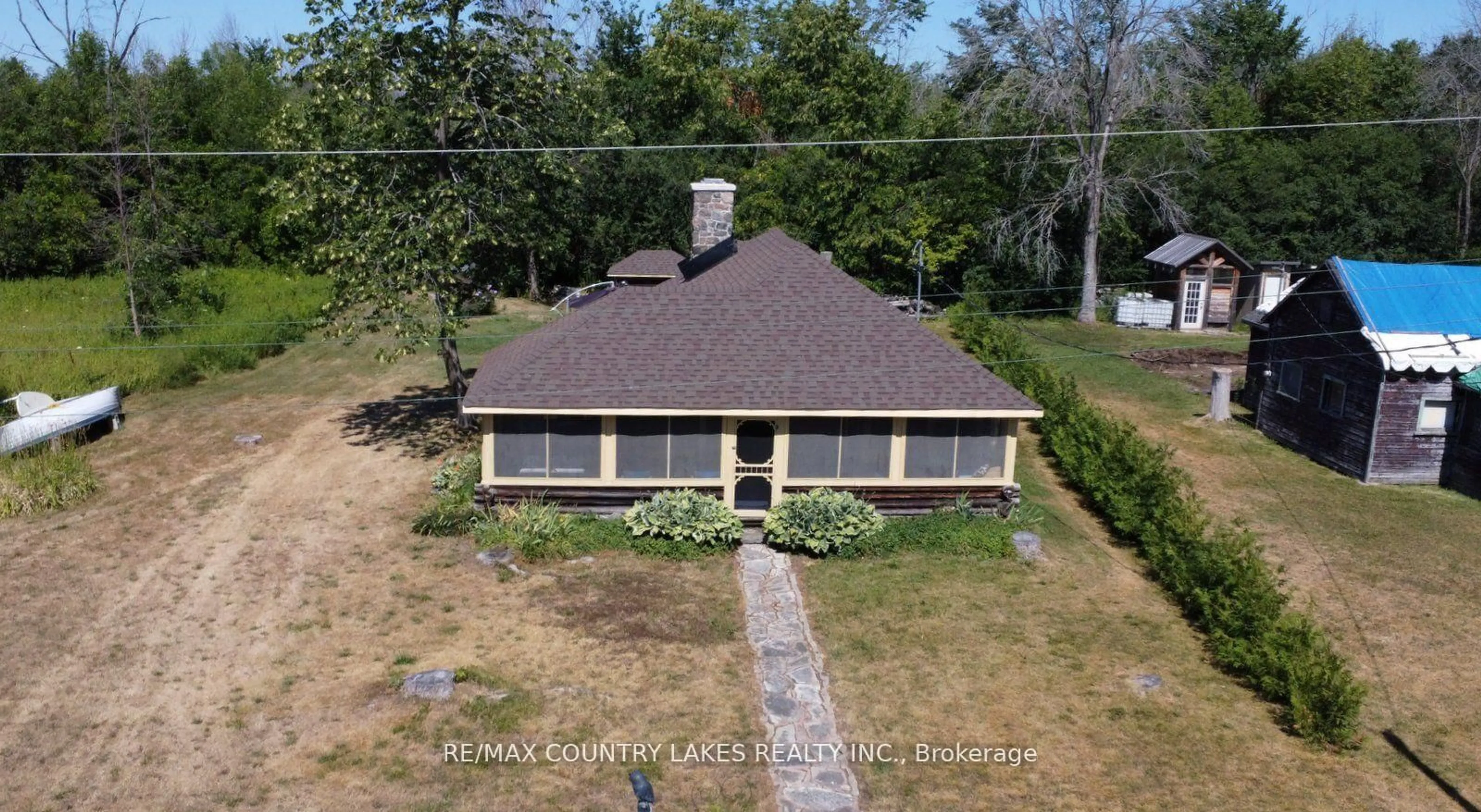 A pic from outside/outdoor area/front of a property/back of a property/a pic from drone, building for B40854 South Harbour Lane, Brock Ontario L0K 1A0