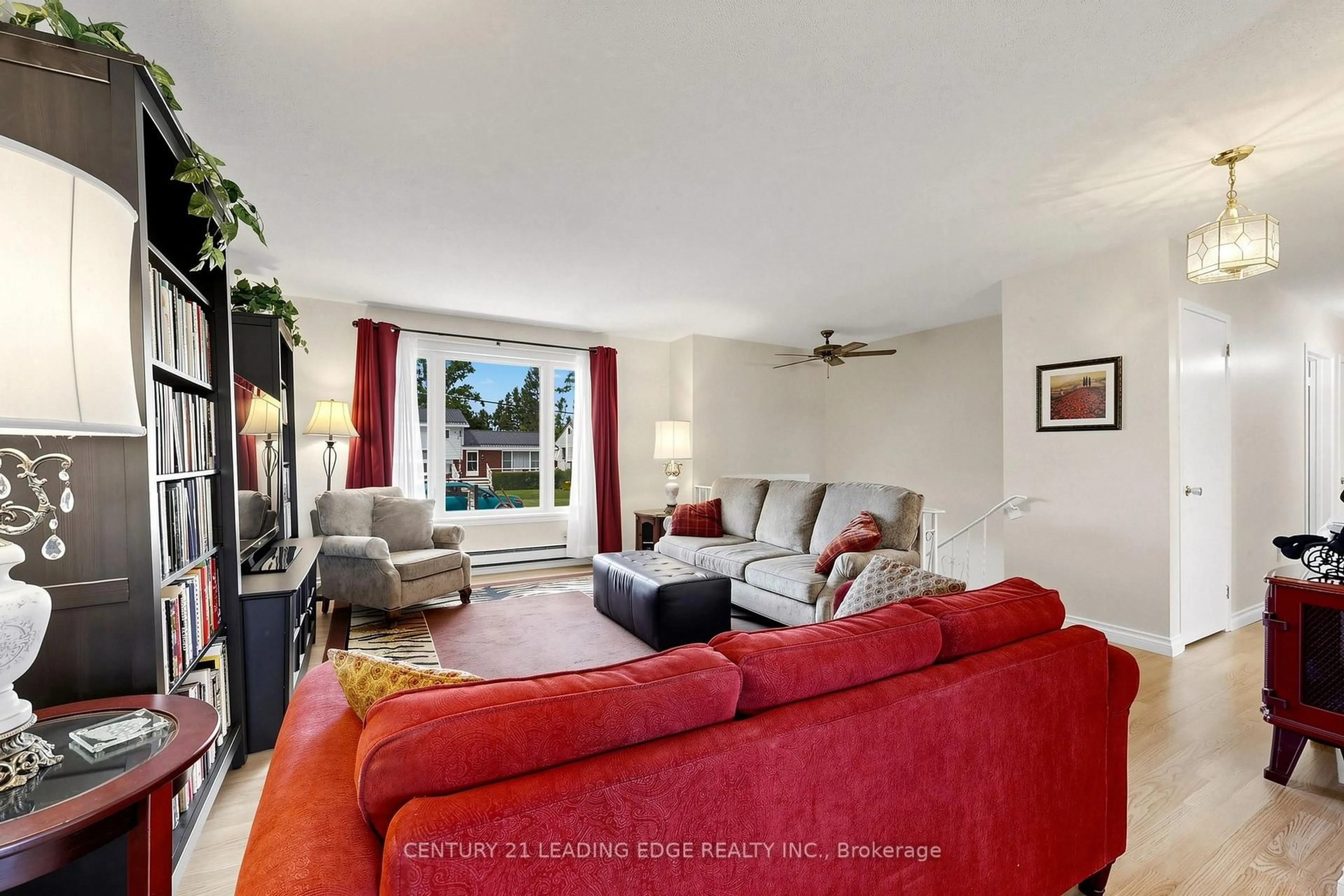 Unknown for 553 James St, Brock Ontario L0K 1A0