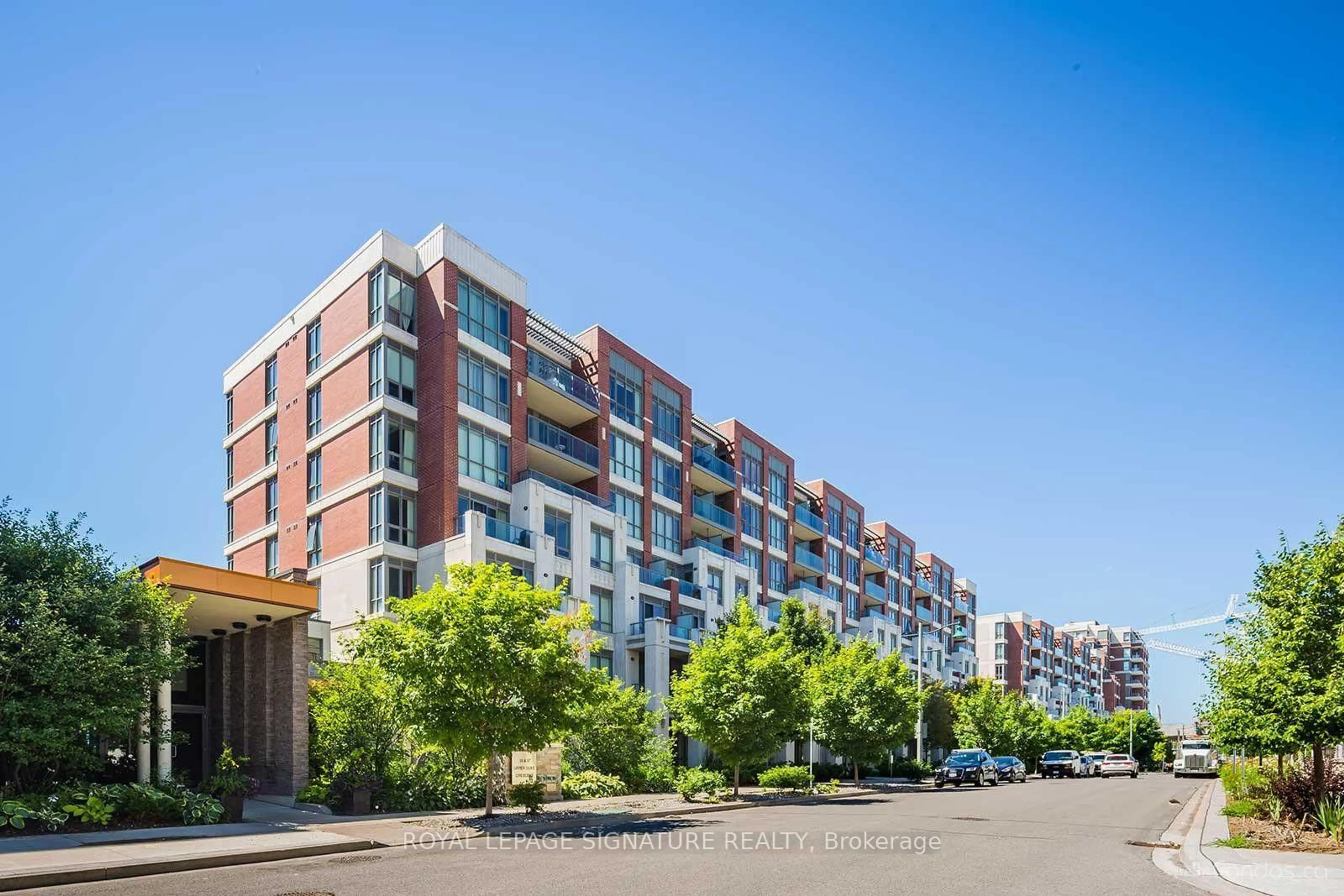 Patio, unknown for 39 Upper Duke Cres #408, Markham Ontario L6G 0B8