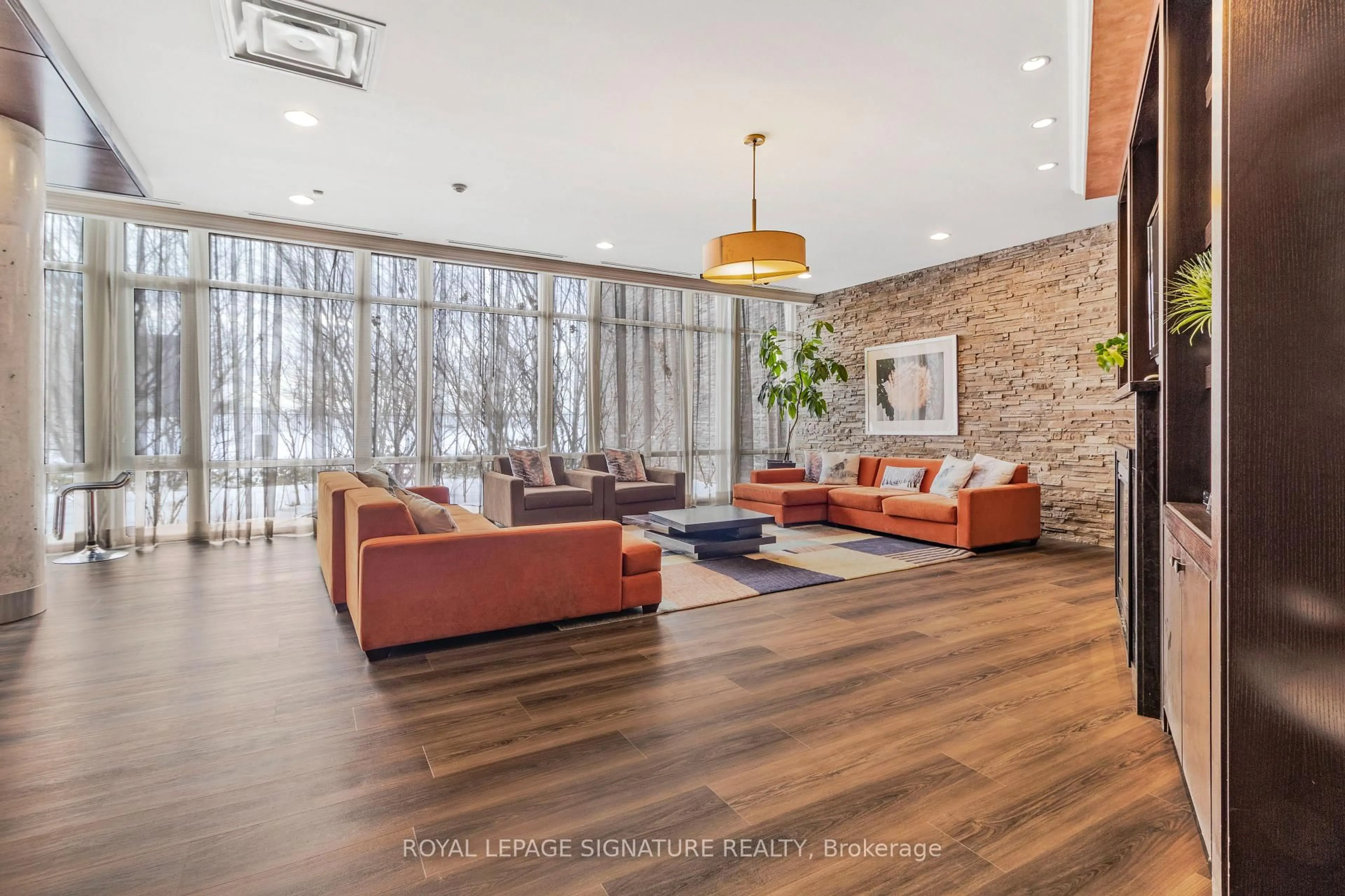 Lobby for 39 Upper Duke Cres #408, Markham Ontario L6G 0B8