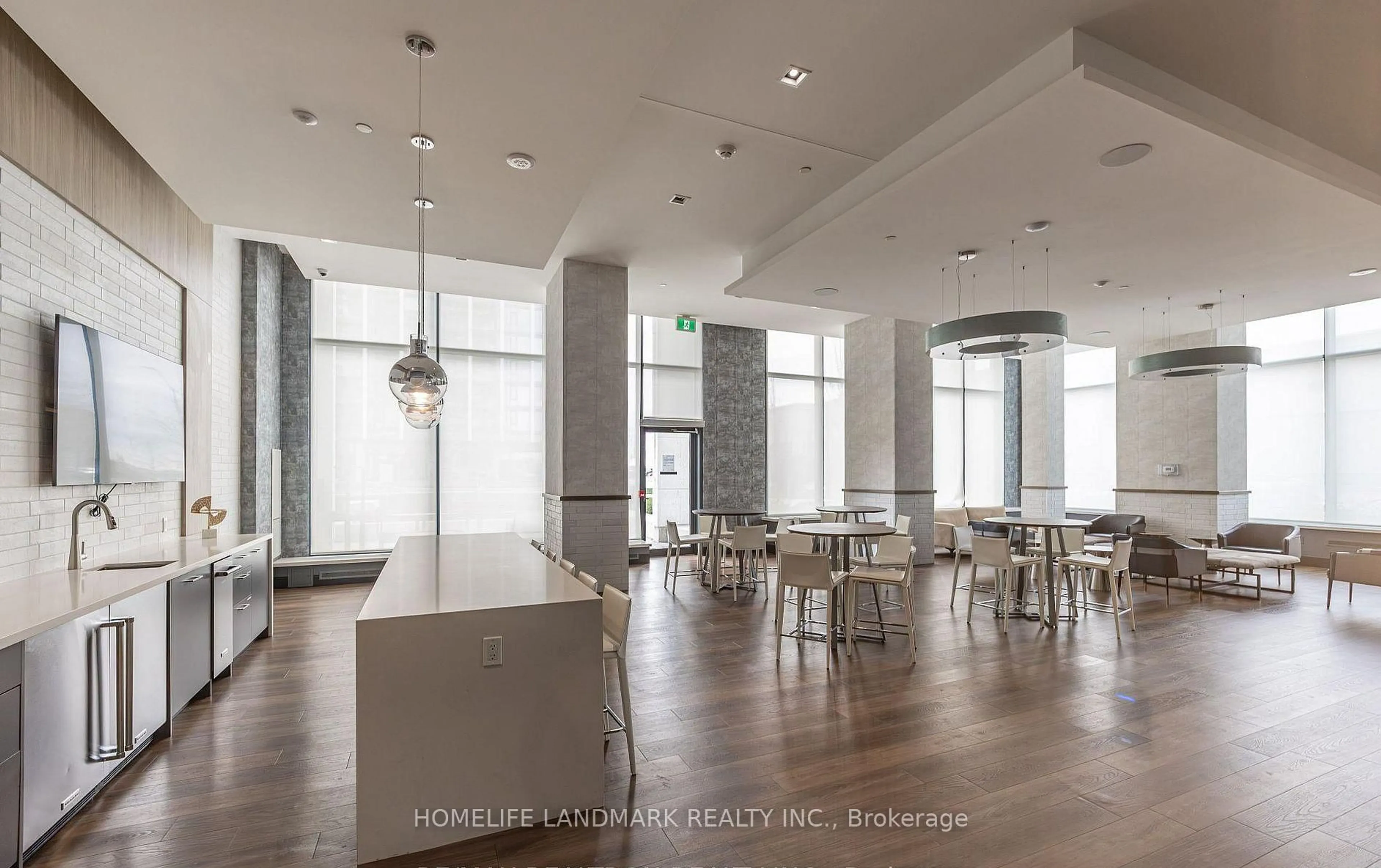 Dining room, unknown for 9000 JANE St #424, Vaughan Ontario L4K 0M6
