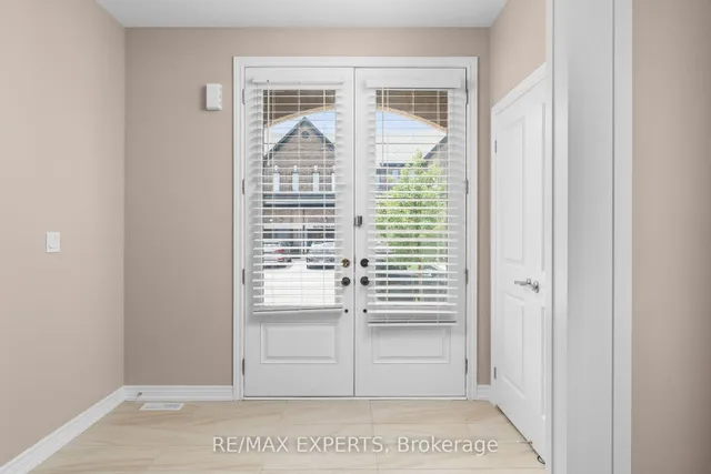 1967 McNeil St, Innisfil 4