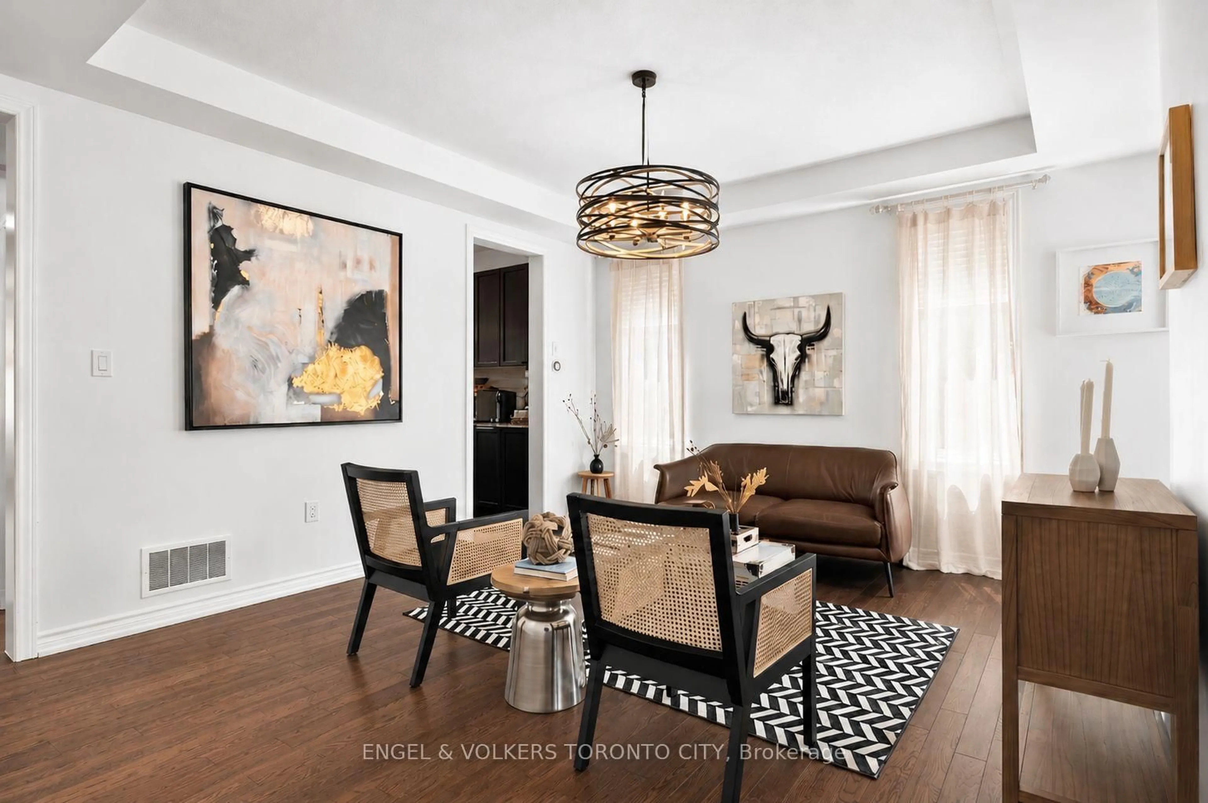 Dining room, unknown for 67 Alf Neely Way, Newmarket Ontario L3Y 0C6