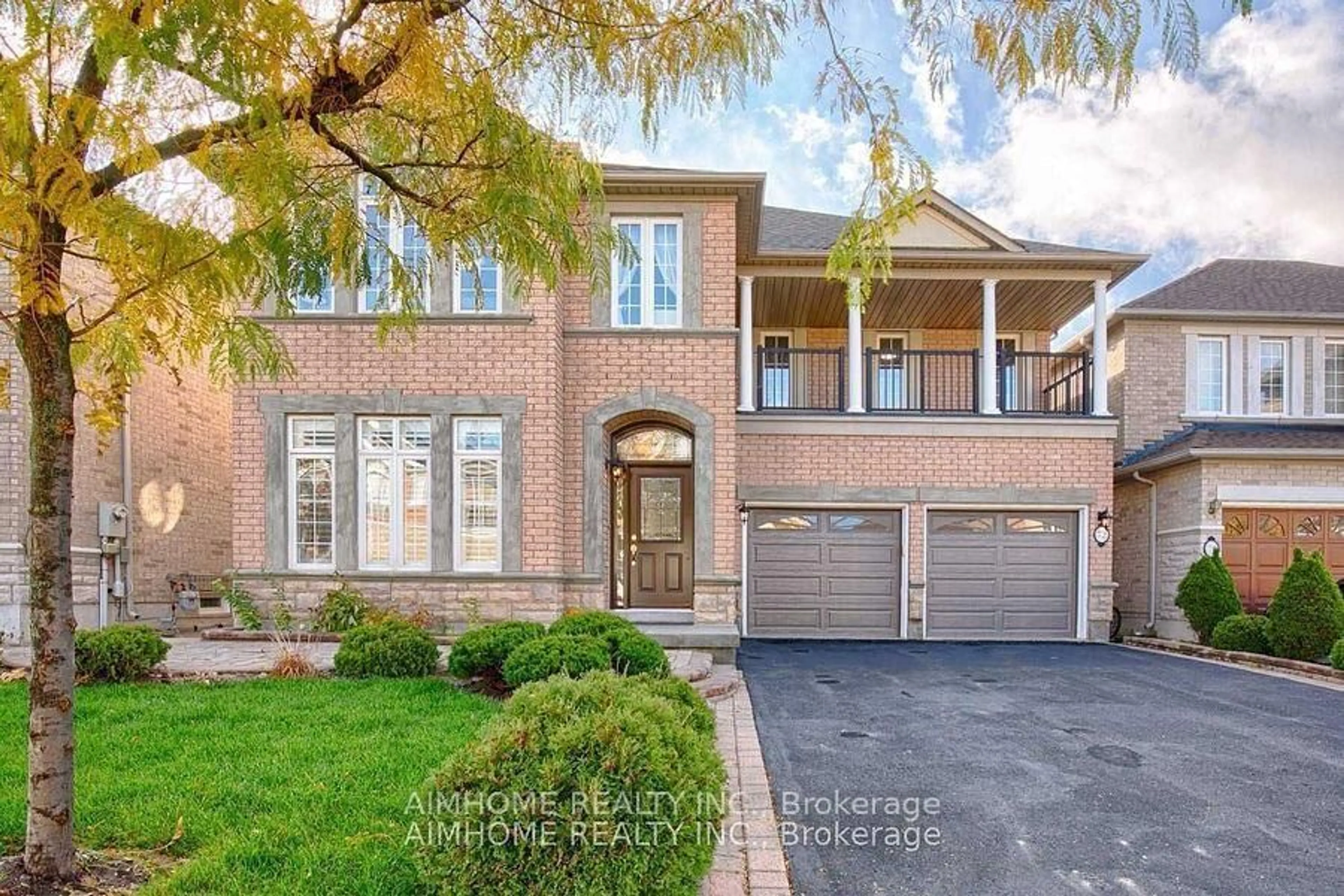 Home with brick exterior material, street for 72 Brass Dr, Richmond Hill Ontario L4E 4T5