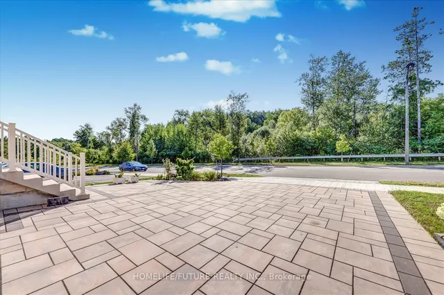 104 Holland Vista St, East Gwillimbury 4