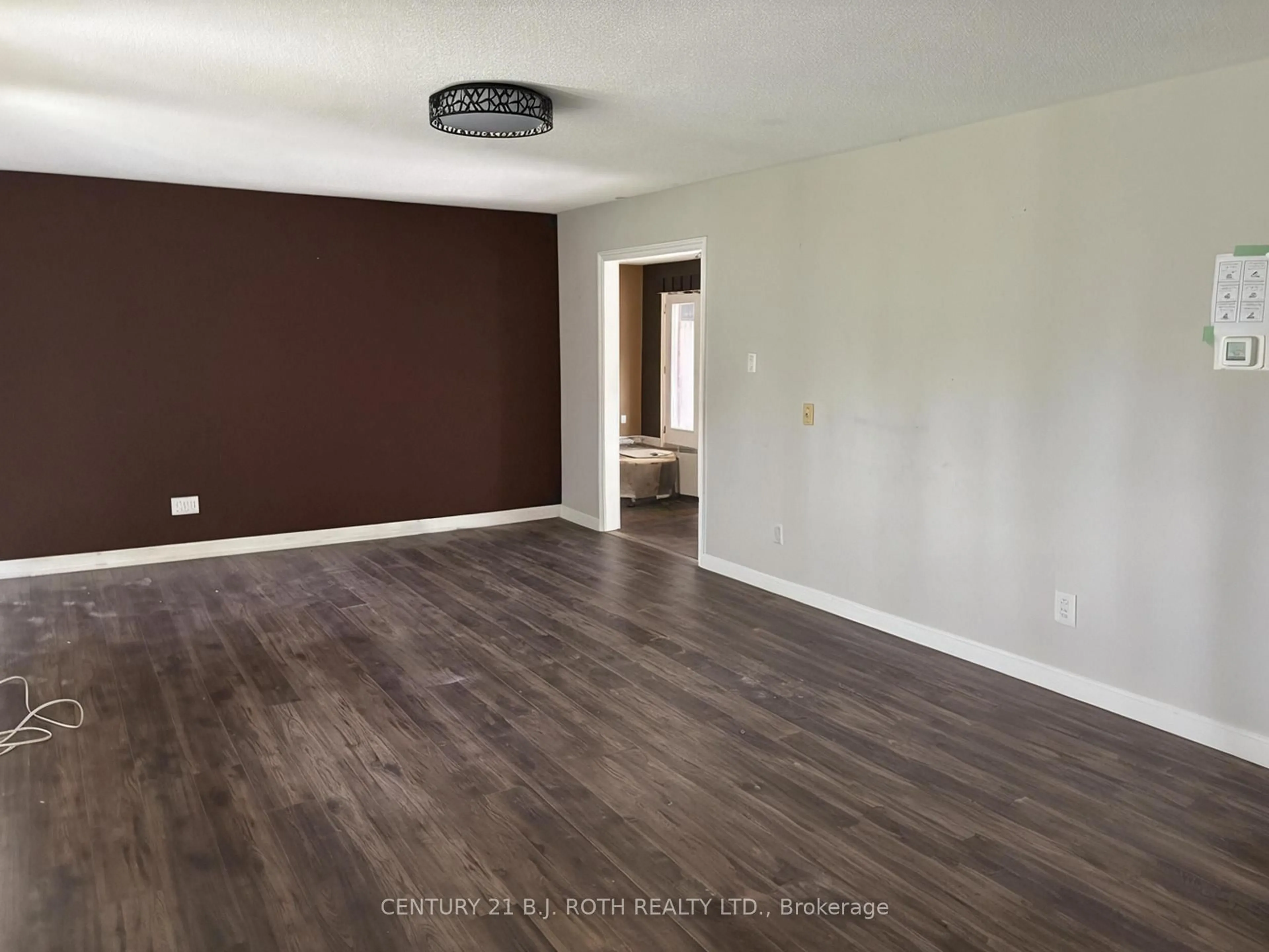 A pic of a room for 8709 8th Line, Essa Ontario L0M 1T0