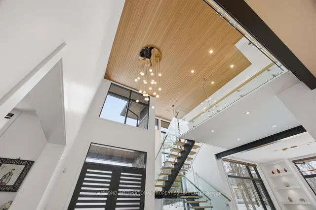 8 Cachet Pkwy, Markham 4