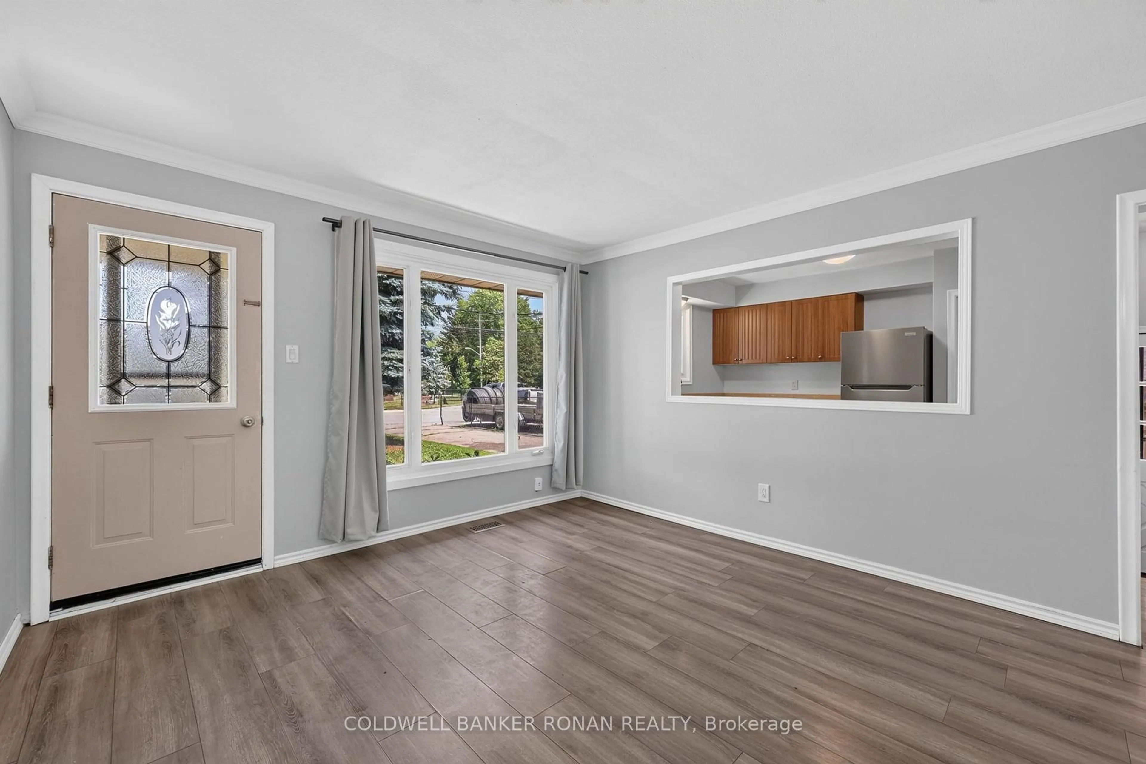 A pic of a room for 14 & 16 Fletcher St, New Tecumseth Ontario L9R 1G4