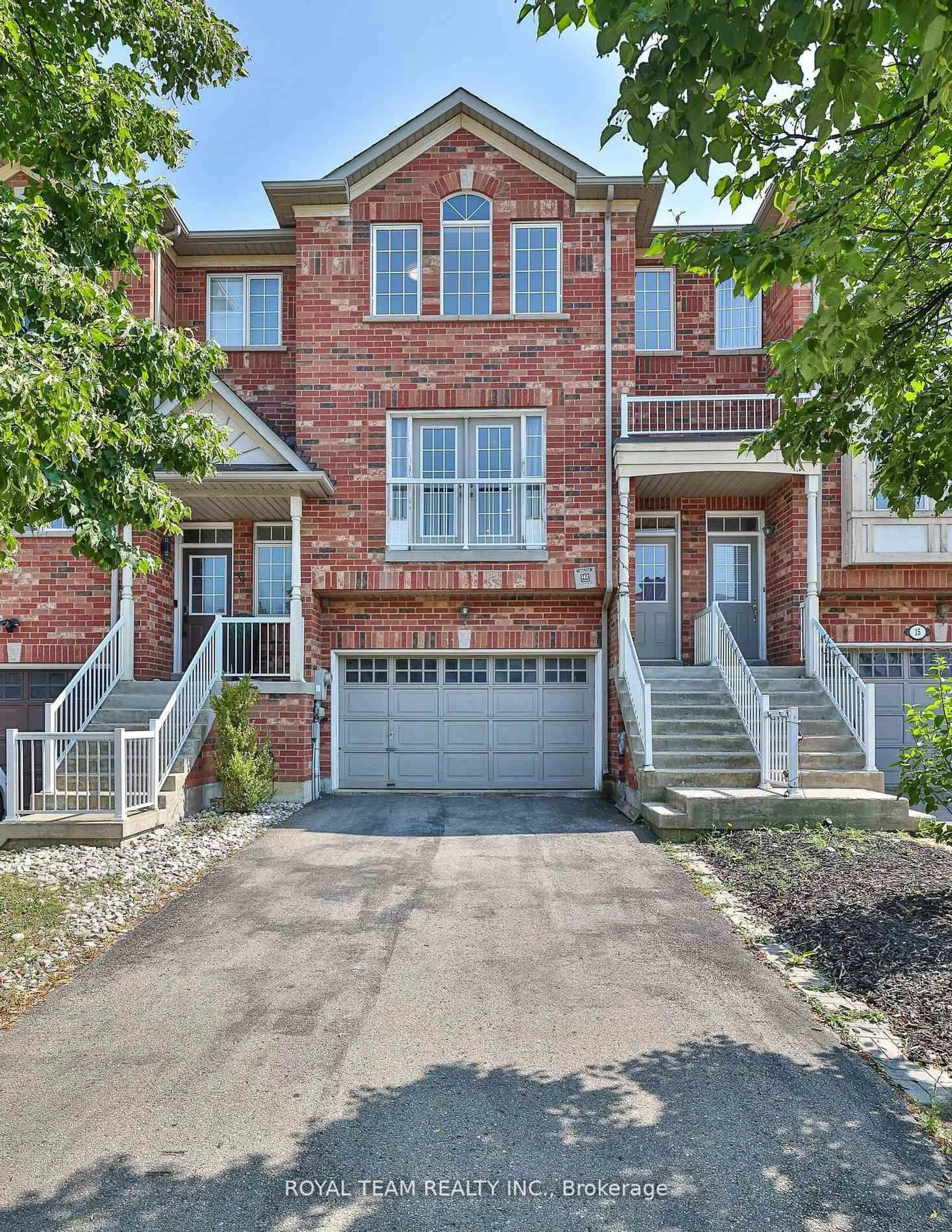 Home with brick exterior material, street for 11 Jarrett Crt, Vaughan Ontario L6A 3W4