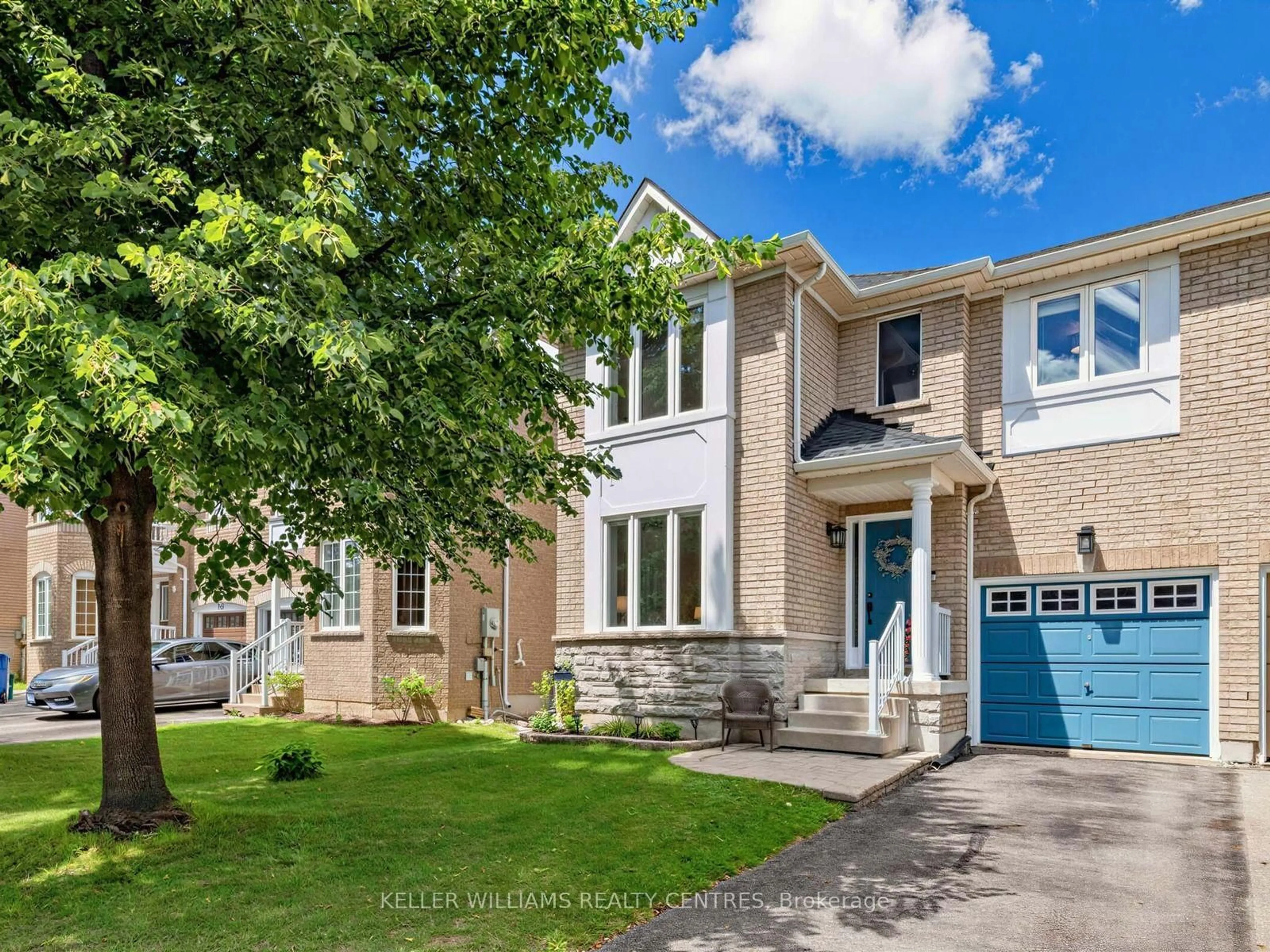 Home with brick exterior material, street for 174 Flagstone Way, Newmarket Ontario L3X 2Z7