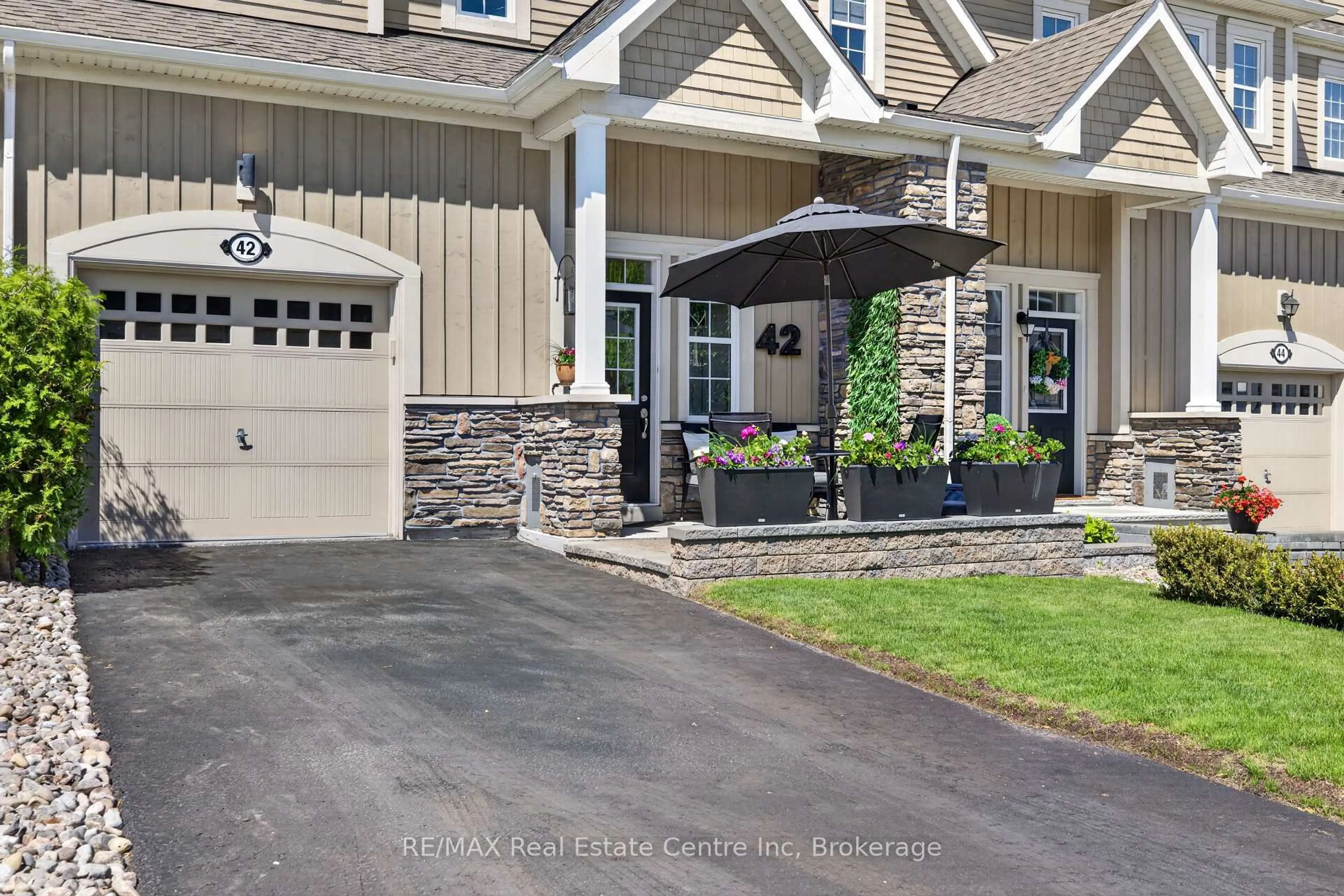 Unknown for 42 Courting House Pl, Georgina Ontario L0E 1L0