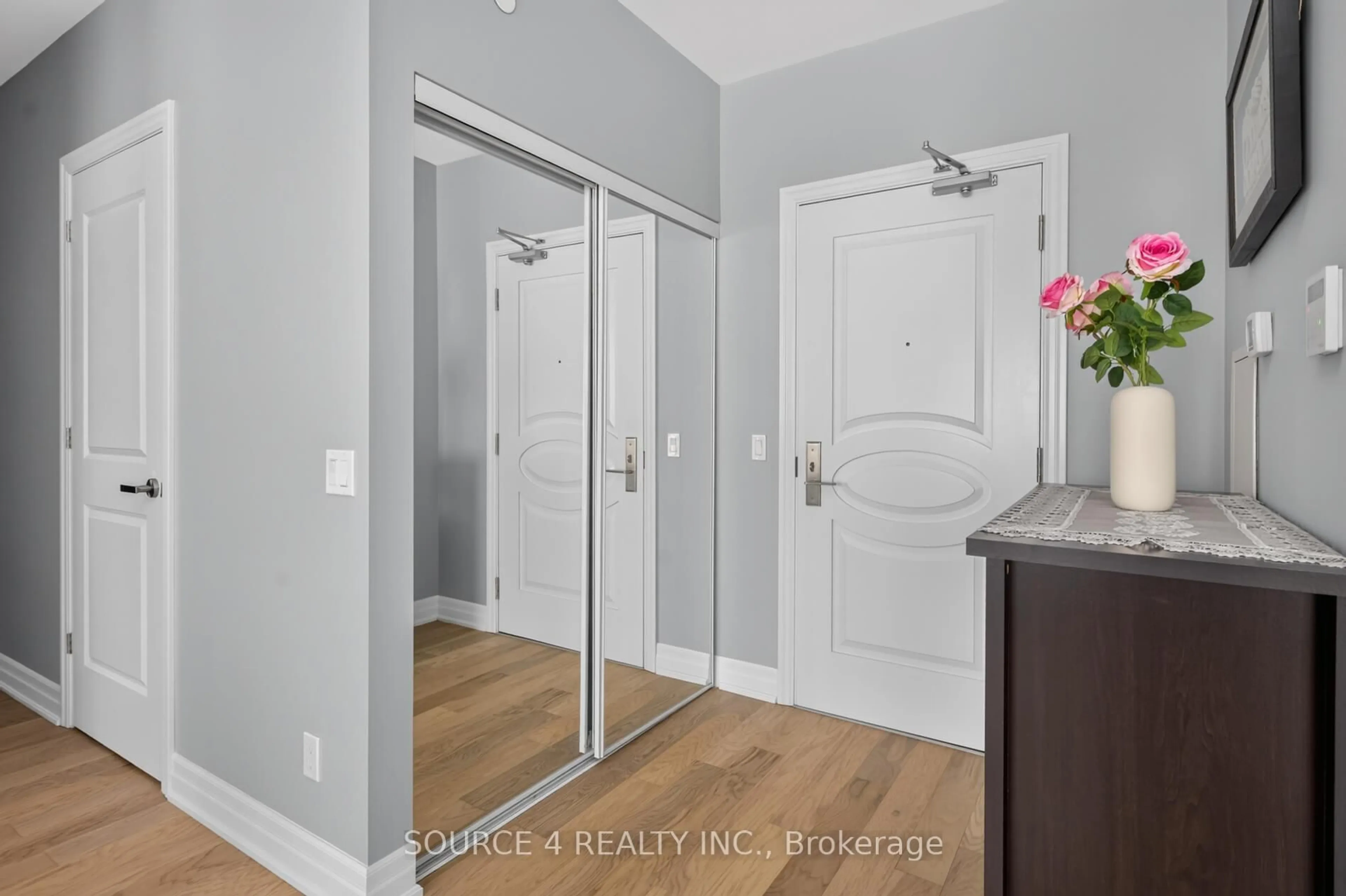 Unknown for 9085 Jane St #510, Vaughan Ontario L4K 0L8