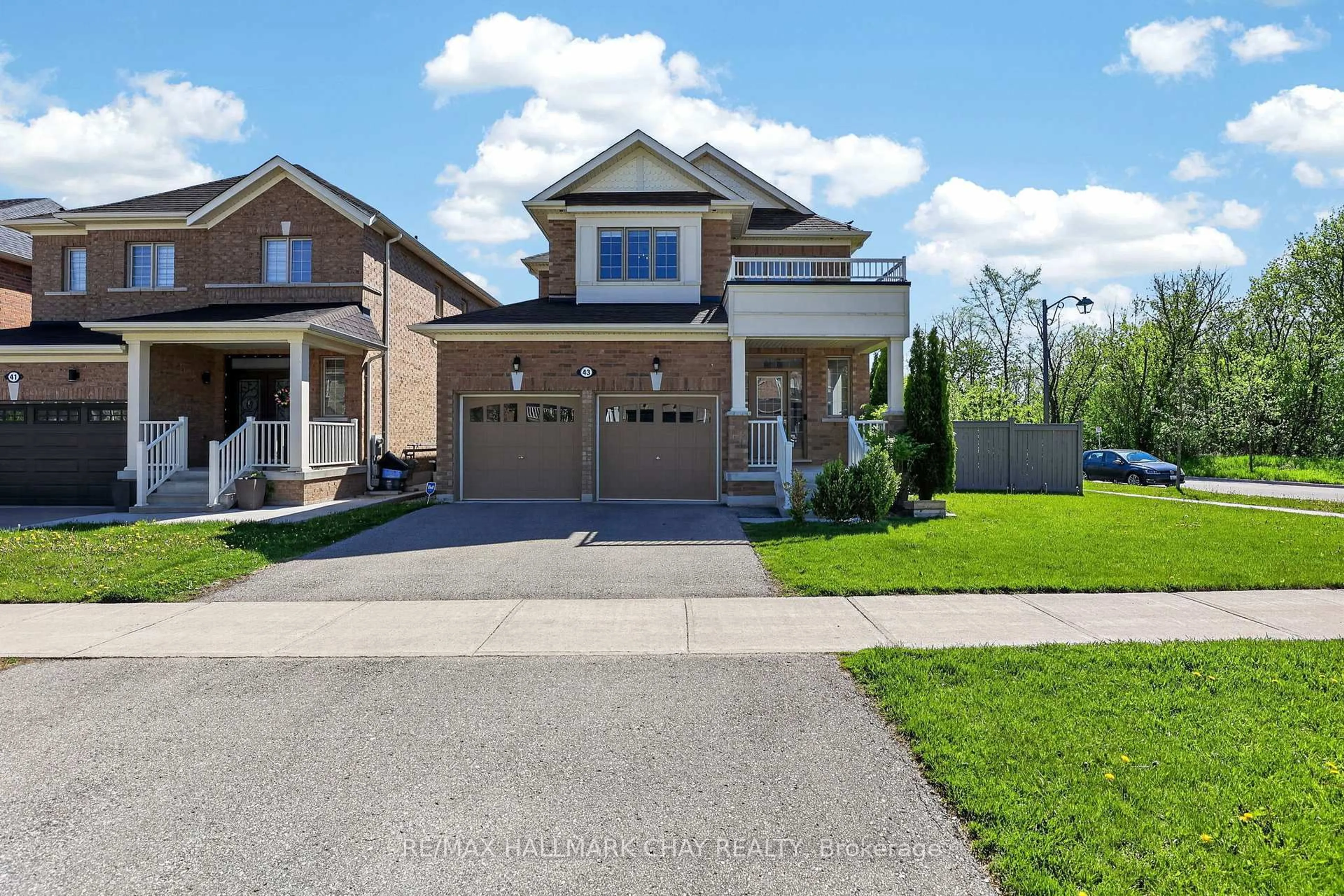Home with brick exterior material, street for 43 Walls Cres, New Tecumseth Ontario L0G 1W0