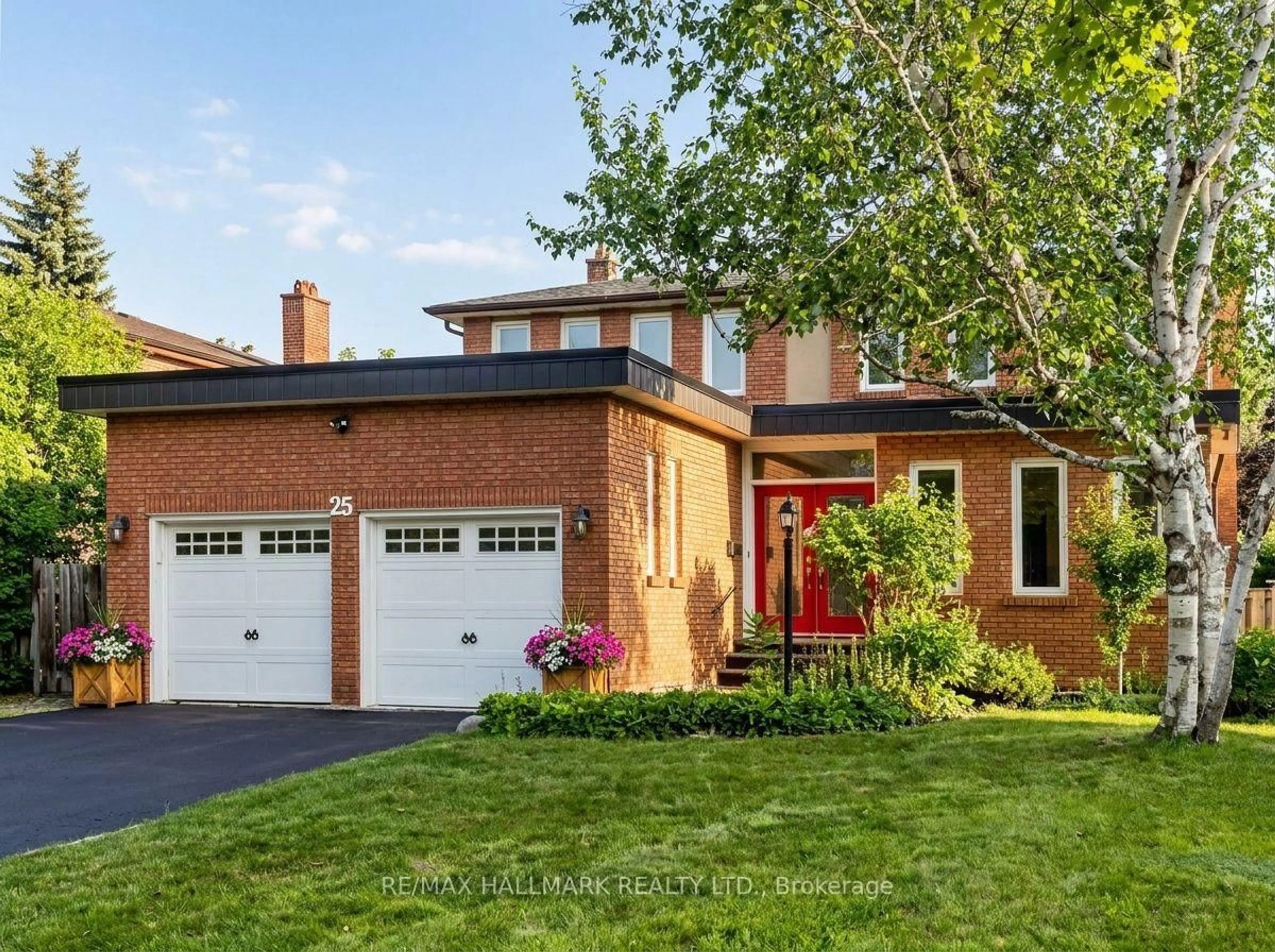 Home with brick exterior material, street for 25 Kersey Cres, Richmond Hill Ontario L4C 3W2