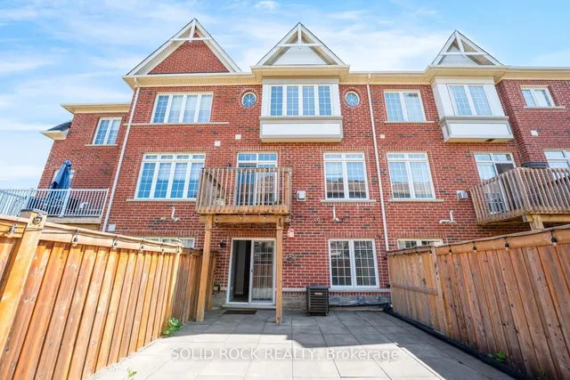 142 Farooq Blvd, Vaughan 5