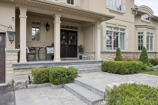 41 Country Club Cres, Uxbridge 4