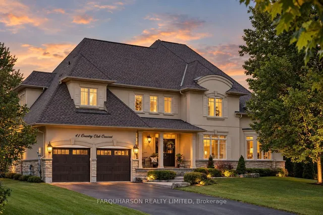 41 Country Club Cres, Uxbridge
