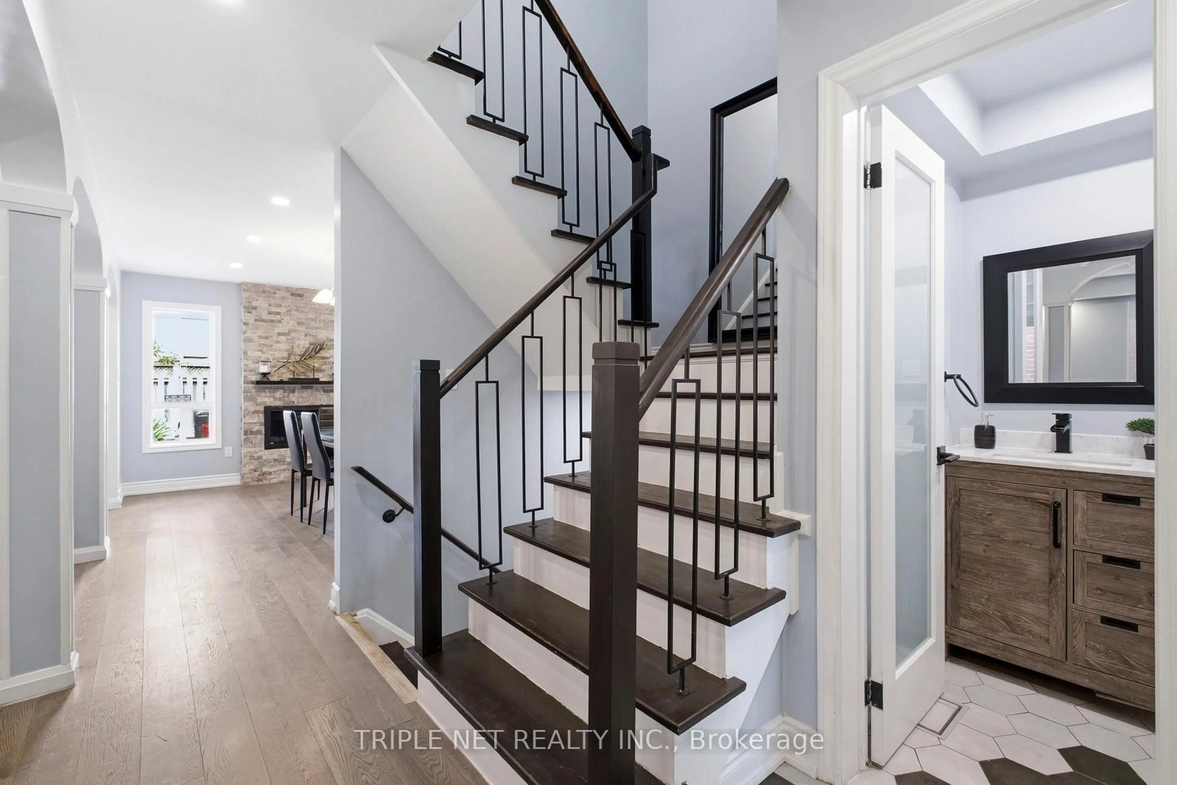 Stairs for 198 Purcell Cres, Vaughan Ontario L6A 3C5