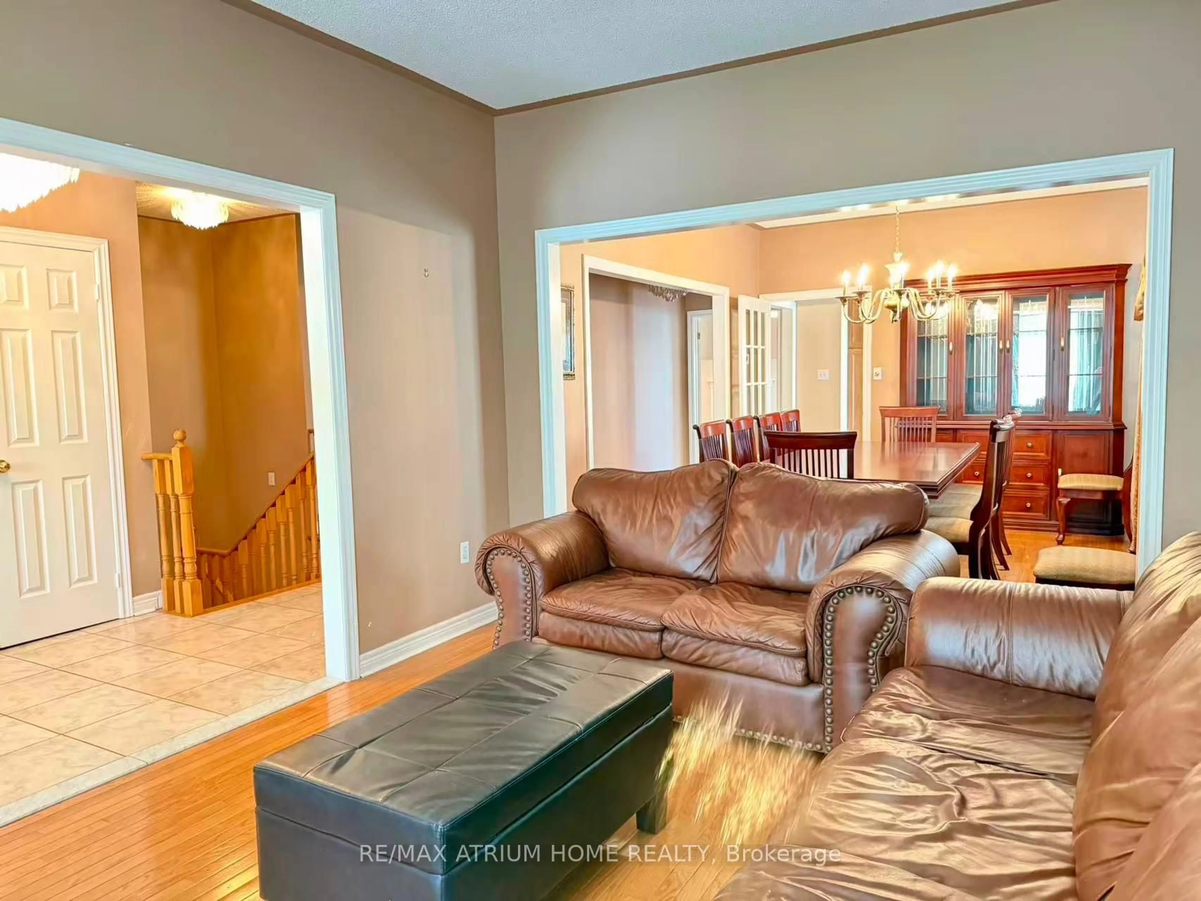Living room with furniture, unknown for 306 Melville Ave, Vaughan Ontario L6A 1Z1