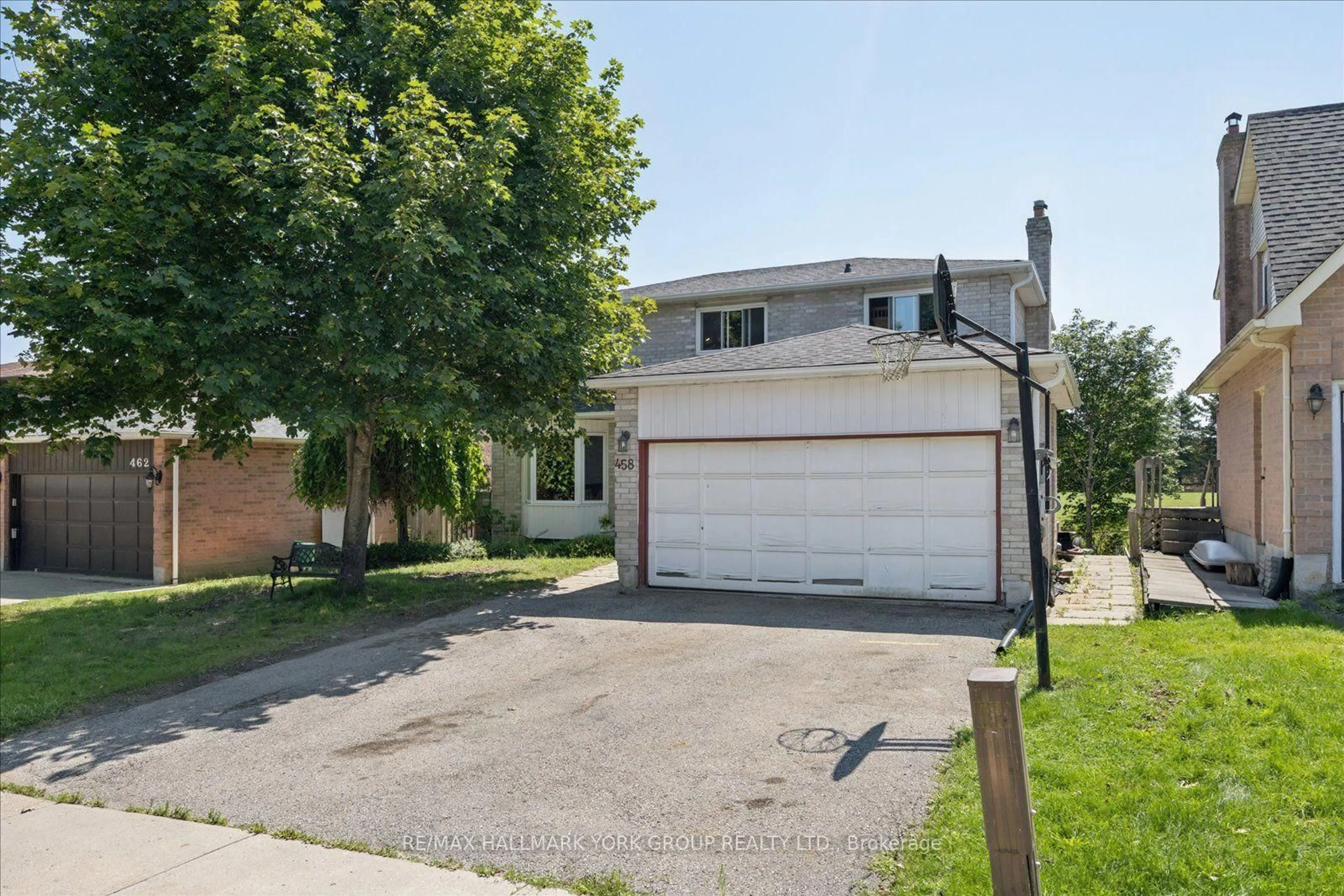 Unknown for 458 Chester Ave, Newmarket Ontario L3Y 6R7