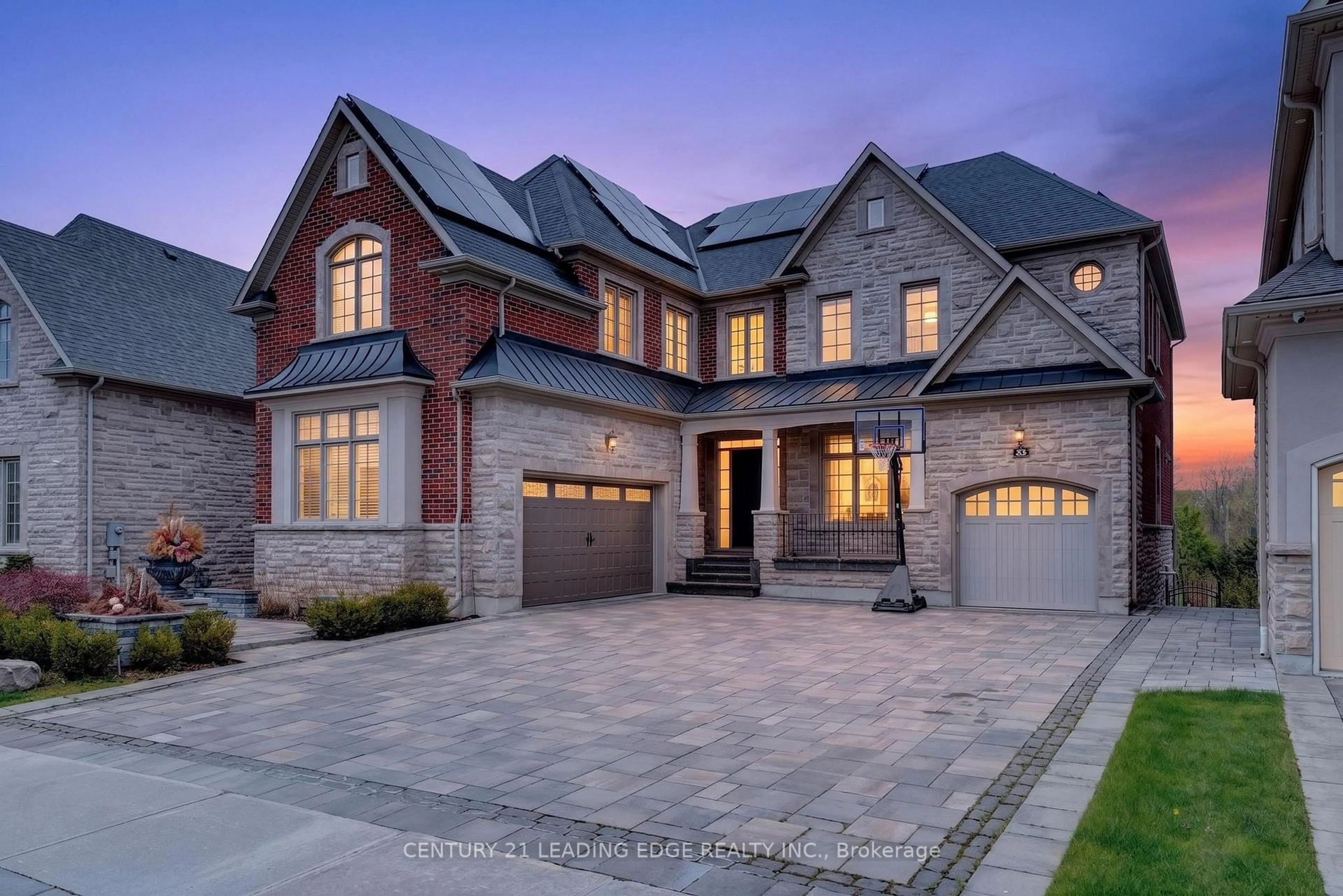 Home with brick exterior material, street for 33 Stollery Pond Cres, Markham Ontario L6C 1K4