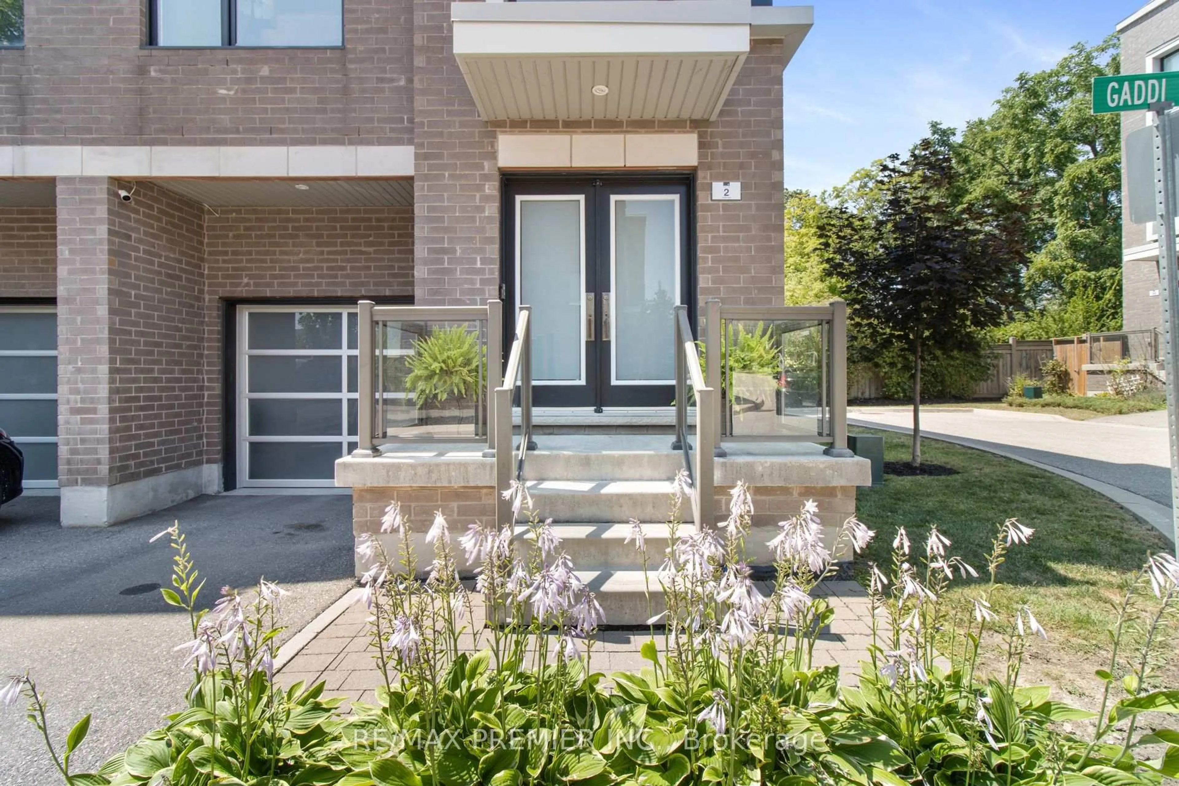 Home with brick exterior material, street for 2 Gaddi Way, Vaughan Ontario L4L 2S2
