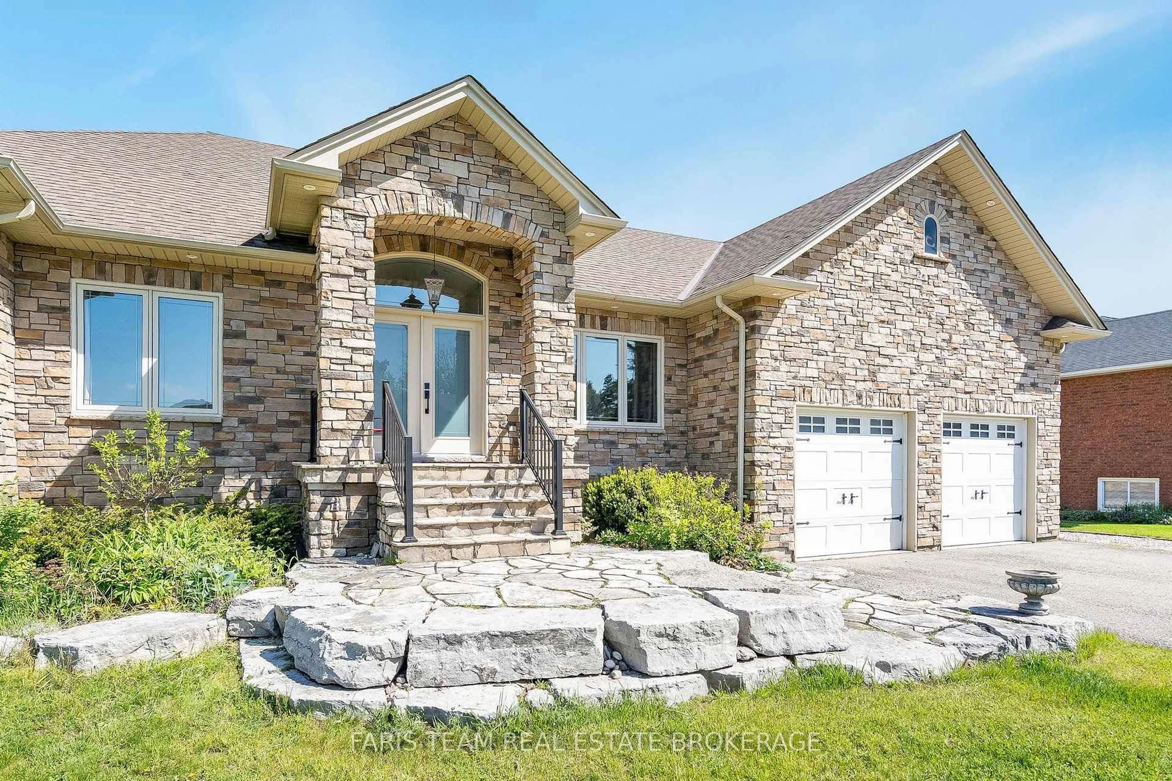 Home with brick exterior material, unknown for 30 Fisher Dr, Adjala-Tosorontio Ontario L0M 1J0