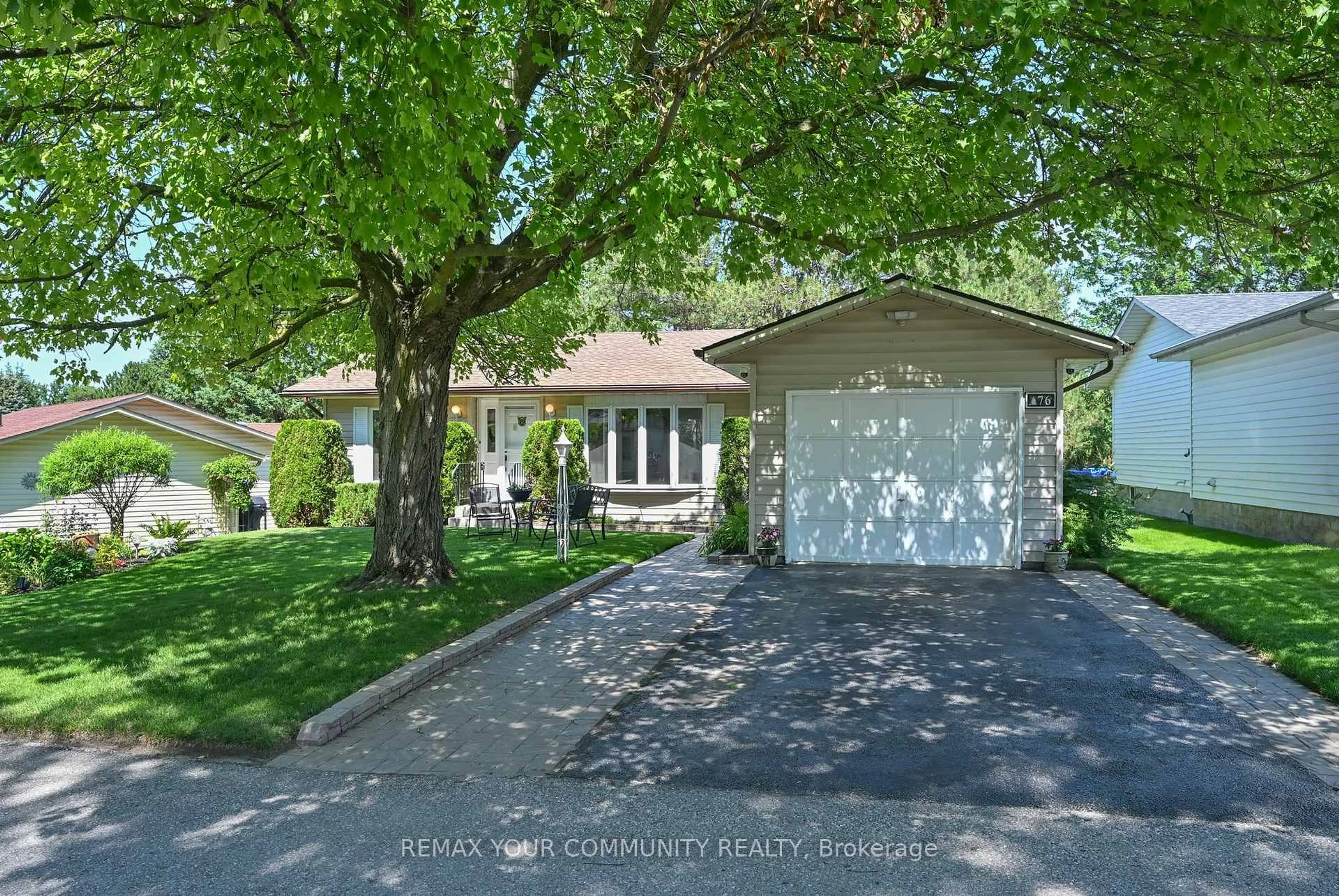 Unknown for 76 Tecumseth Pines Dr, New Tecumseth Ontario L0G 1W0