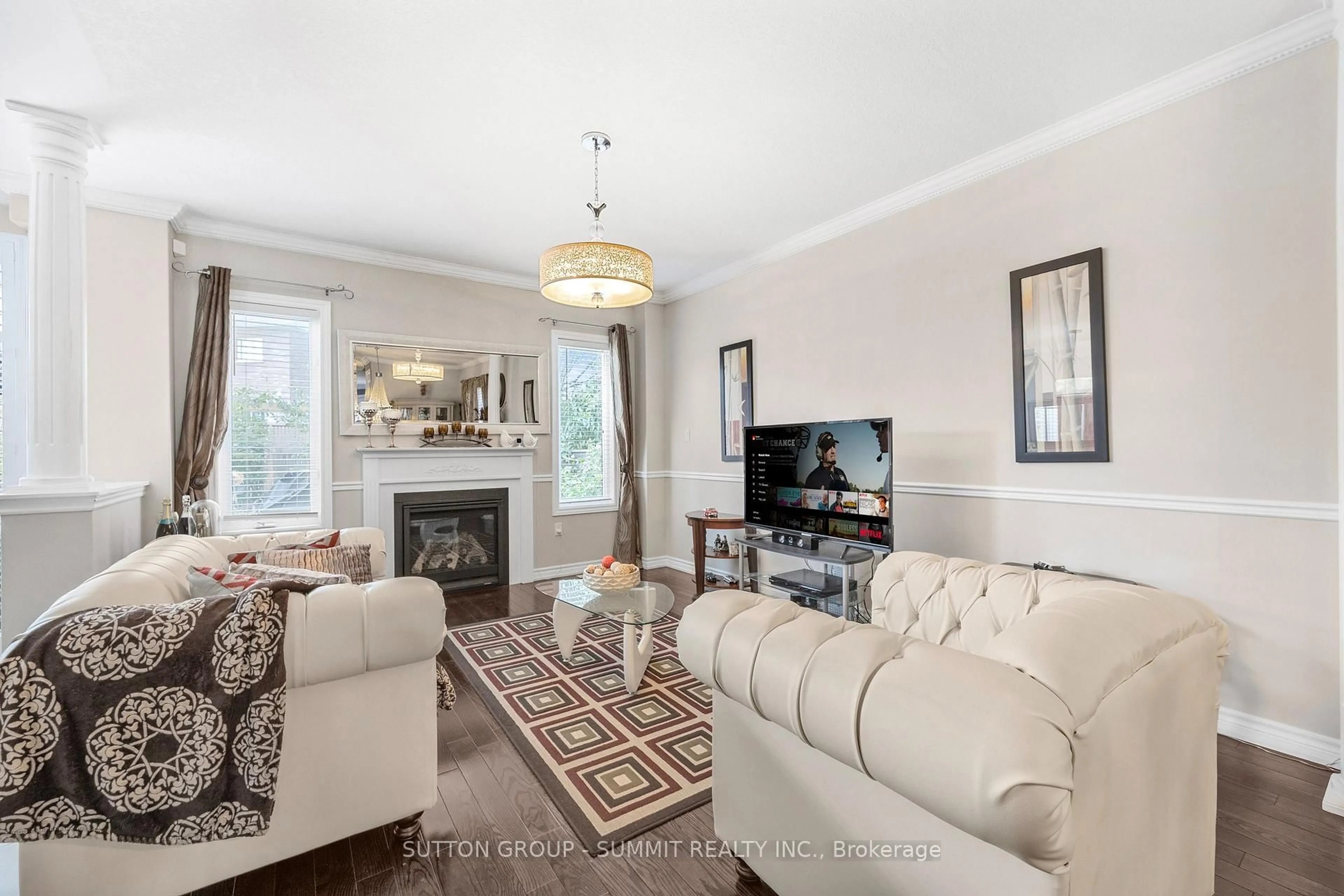 Living room with furniture, unknown for 238 King St, New Tecumseth Ontario L9R 0A7