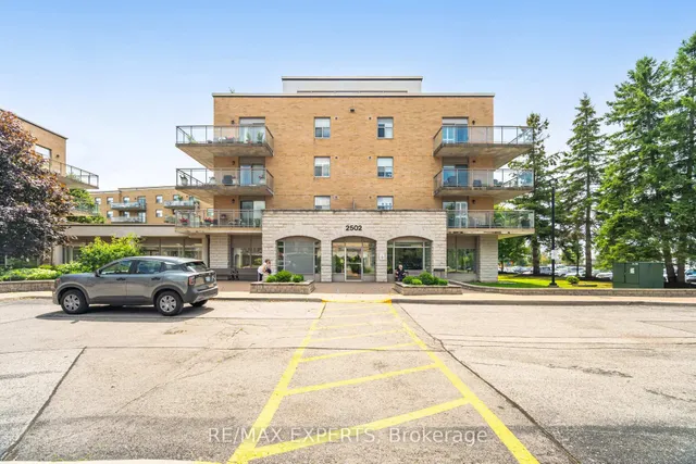 2502 Rutherford Rd #216, Vaughan 4