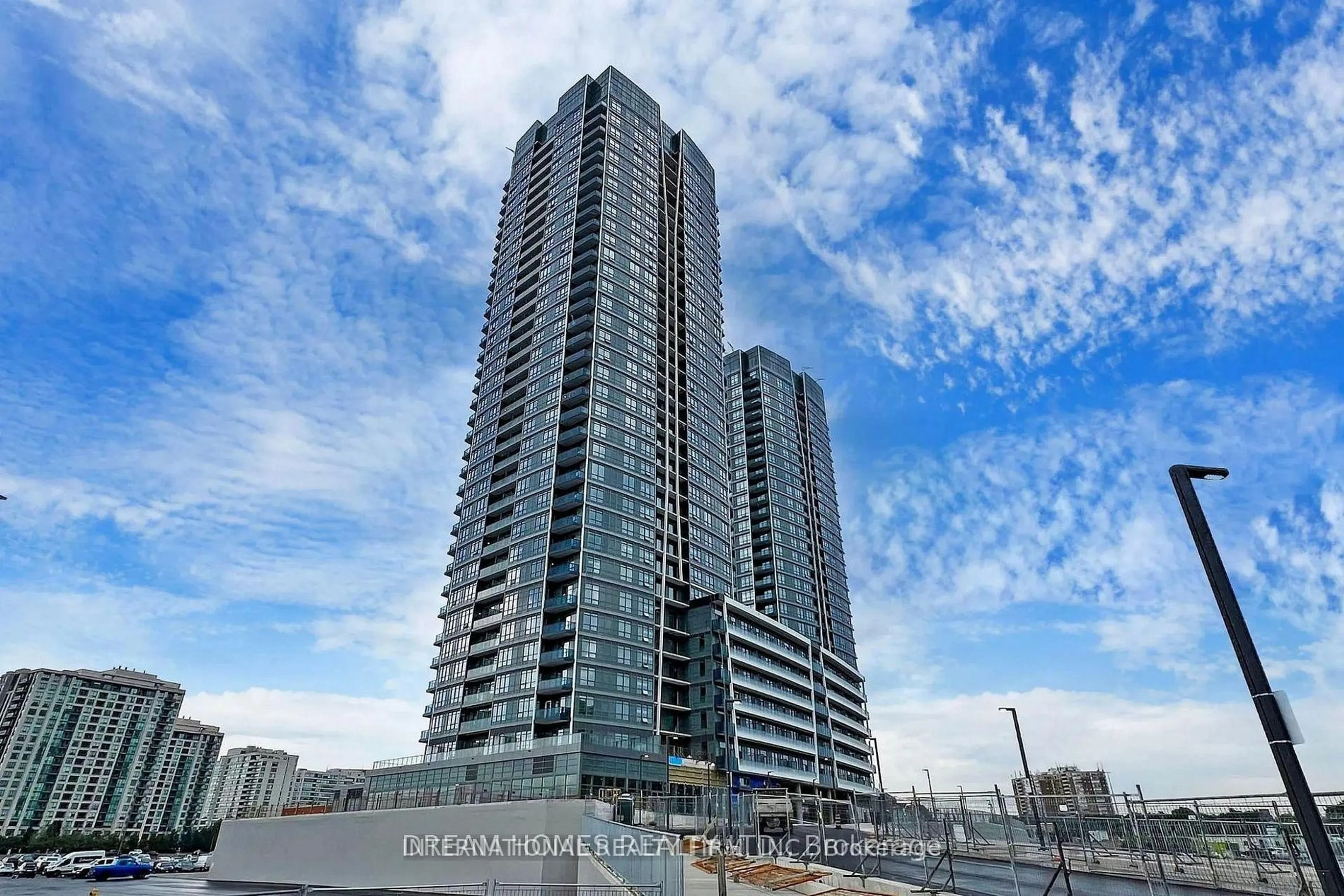 Unknown for 30 Upper Mall Way #3303, Vaughan Ontario L4J 0L7