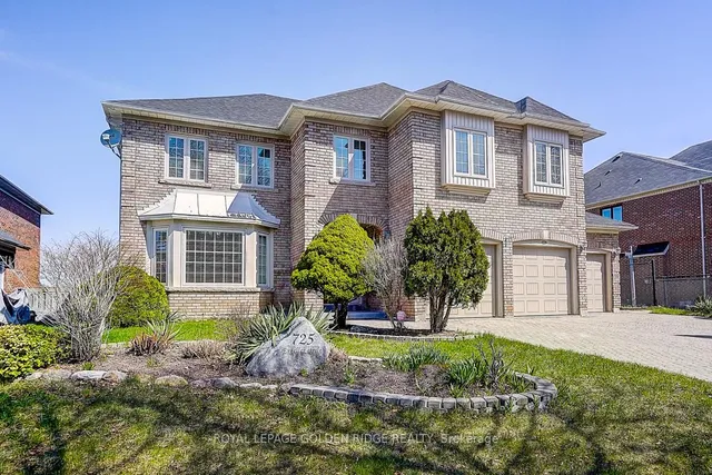 725 Exceller Circ, Newmarket 2