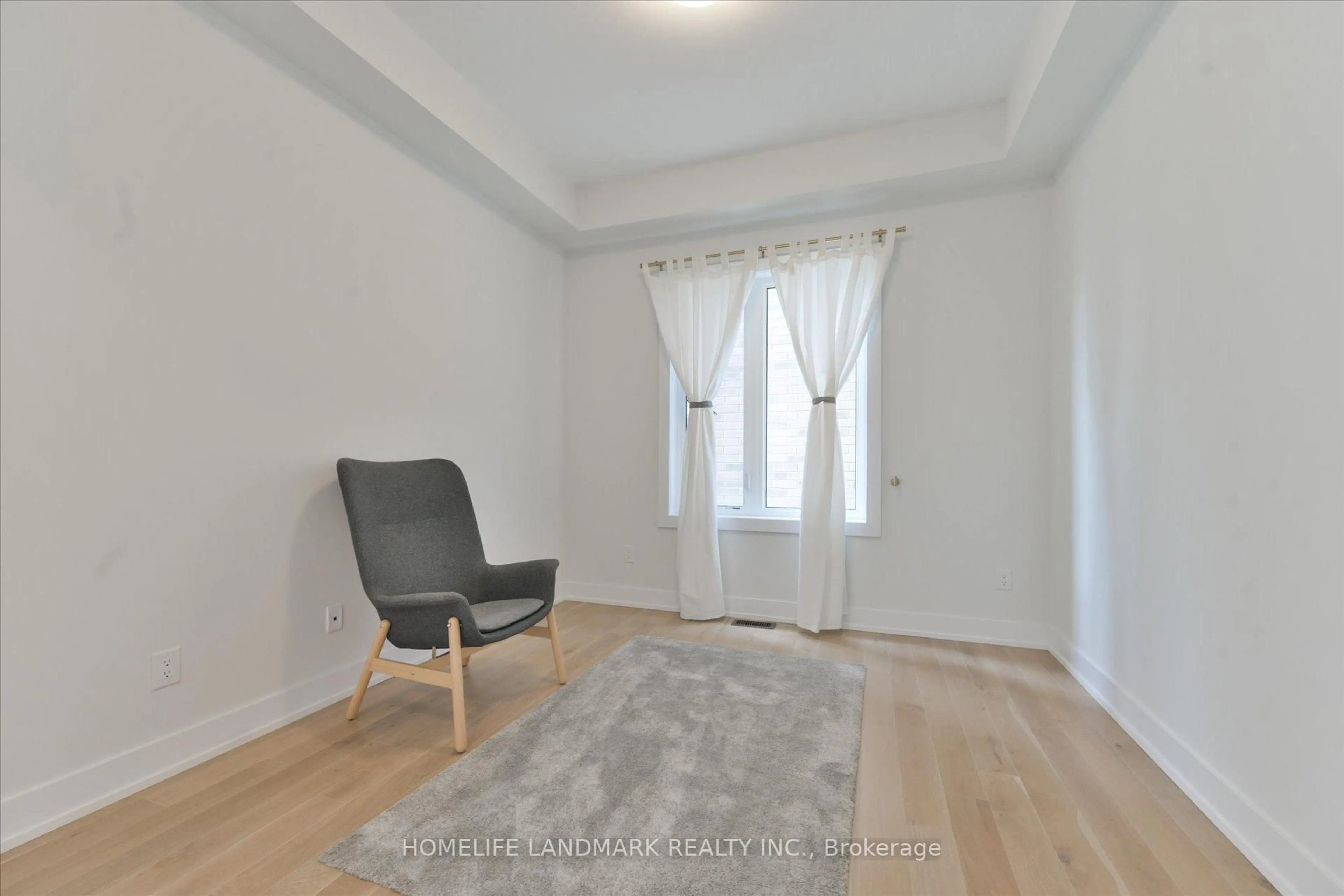A pic of a room for 108 Pine Hill Cres, Aurora Ontario L4G 3X9